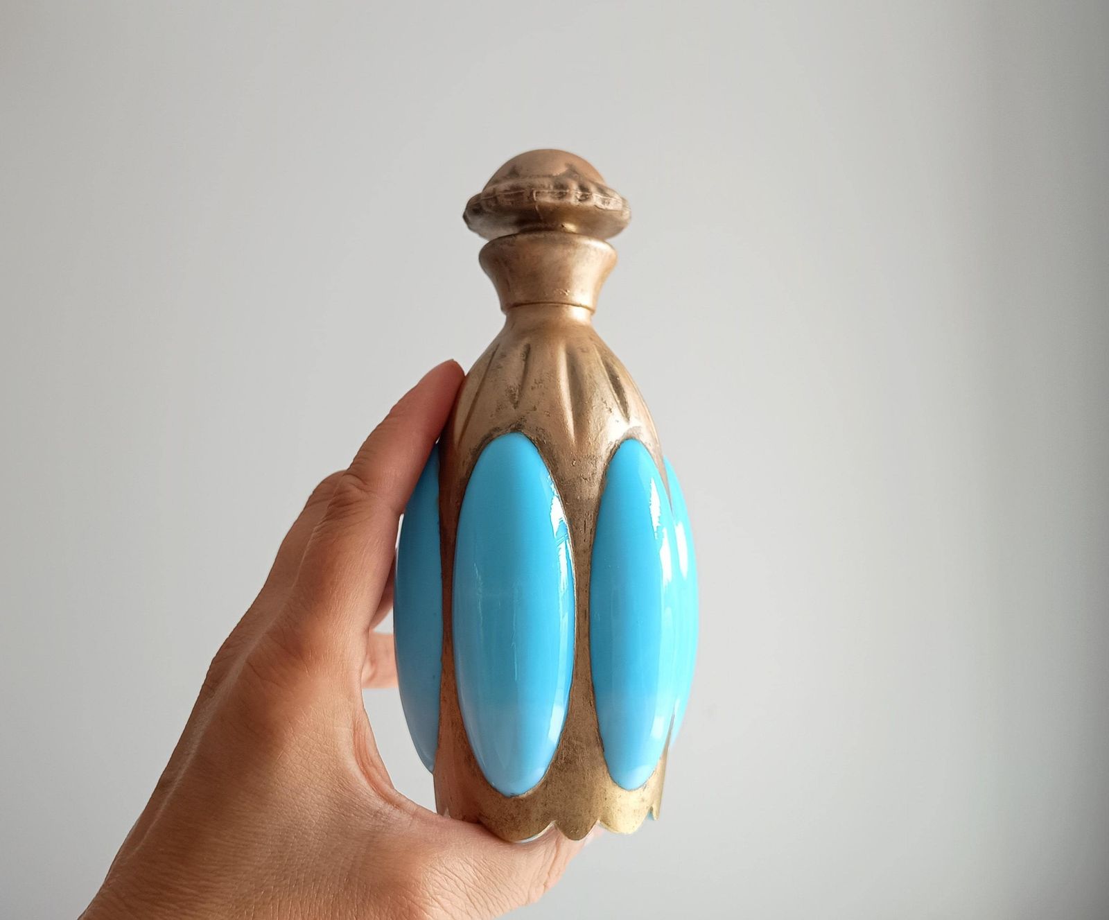 Antiek Frans blauw opaline parfumflesje - Portieux Vallerysthal "Melon" mal 1000 C 1910 photo vinterior