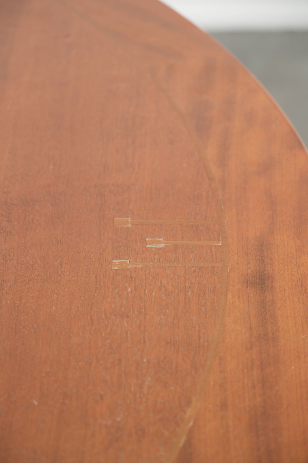806.0 Ronde Art Deco Design Eettafel voor 4 Personen photo
