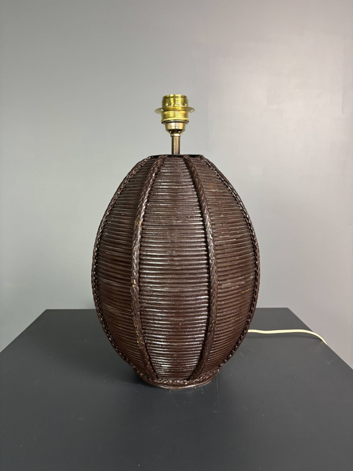 Grande lampe de table en rotin bambou pencil reed avec abat-jour champignon, années 1970 photo for sale