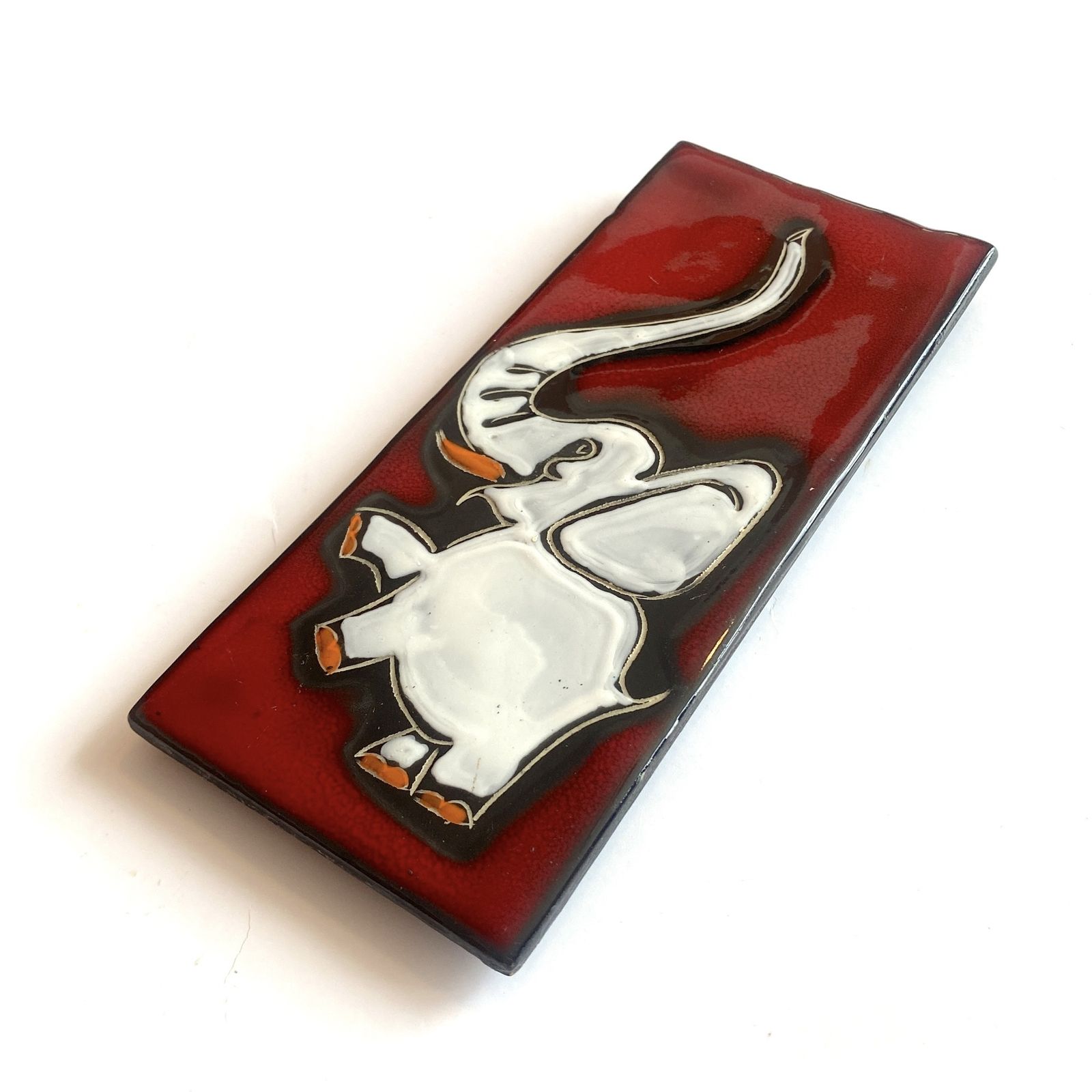 San Marino Pottery Wall Plaque, Elephant Design In Vibrant Red Glaze, 1960s Italian Ceramics photo buy