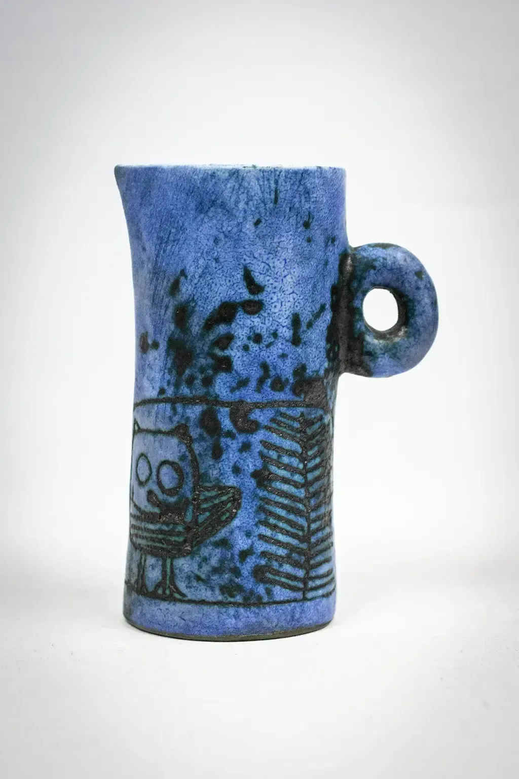 Small Blue Ceramic Ewer With Engraved Decoration Of Stylized Owls And Fish – Jacques Blin photo for sale