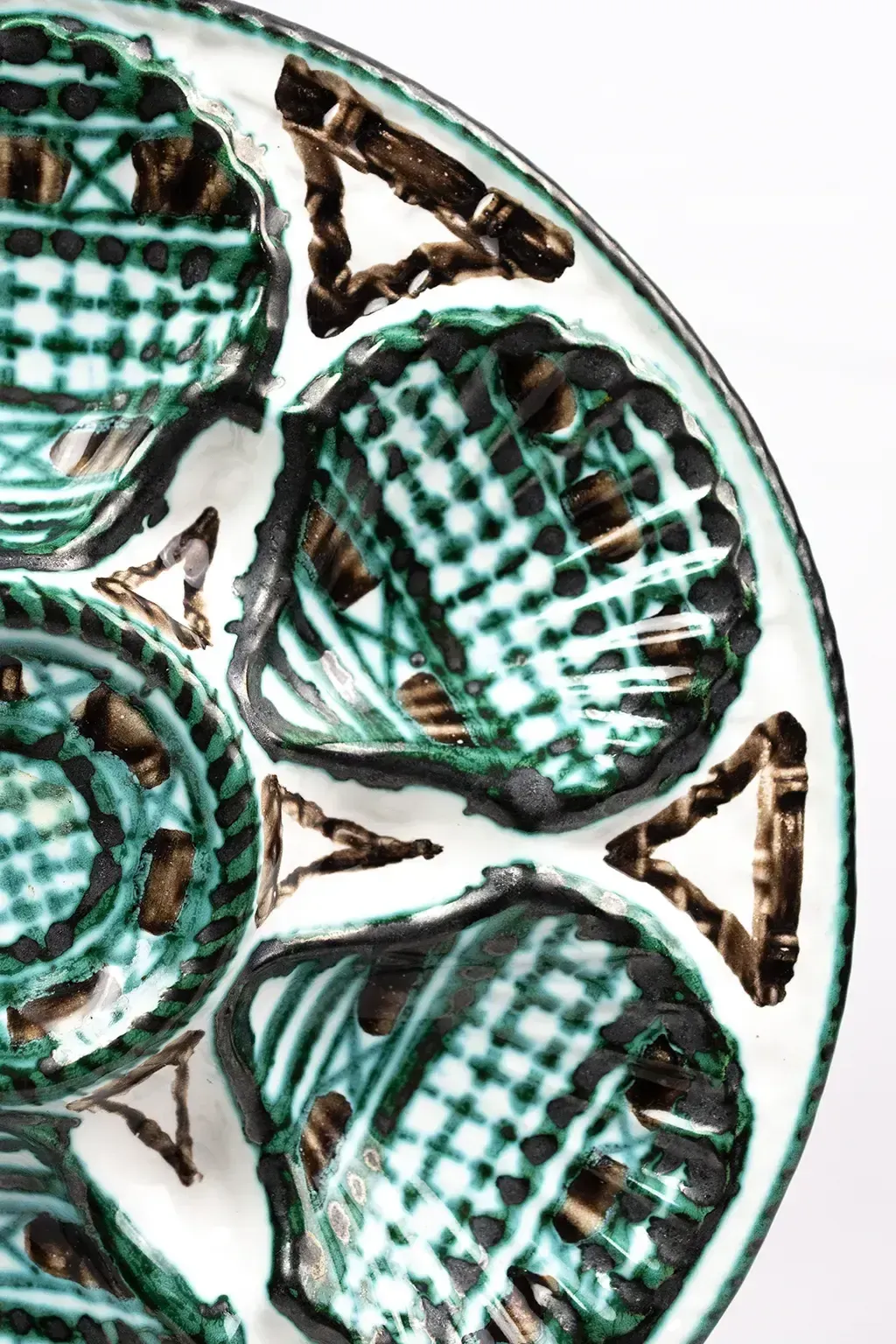 Paire d'assiettes à huîtres Robert Picault - Vallauris, signées RP, décor géométrique vert, années 1950-1960 photo 205.0