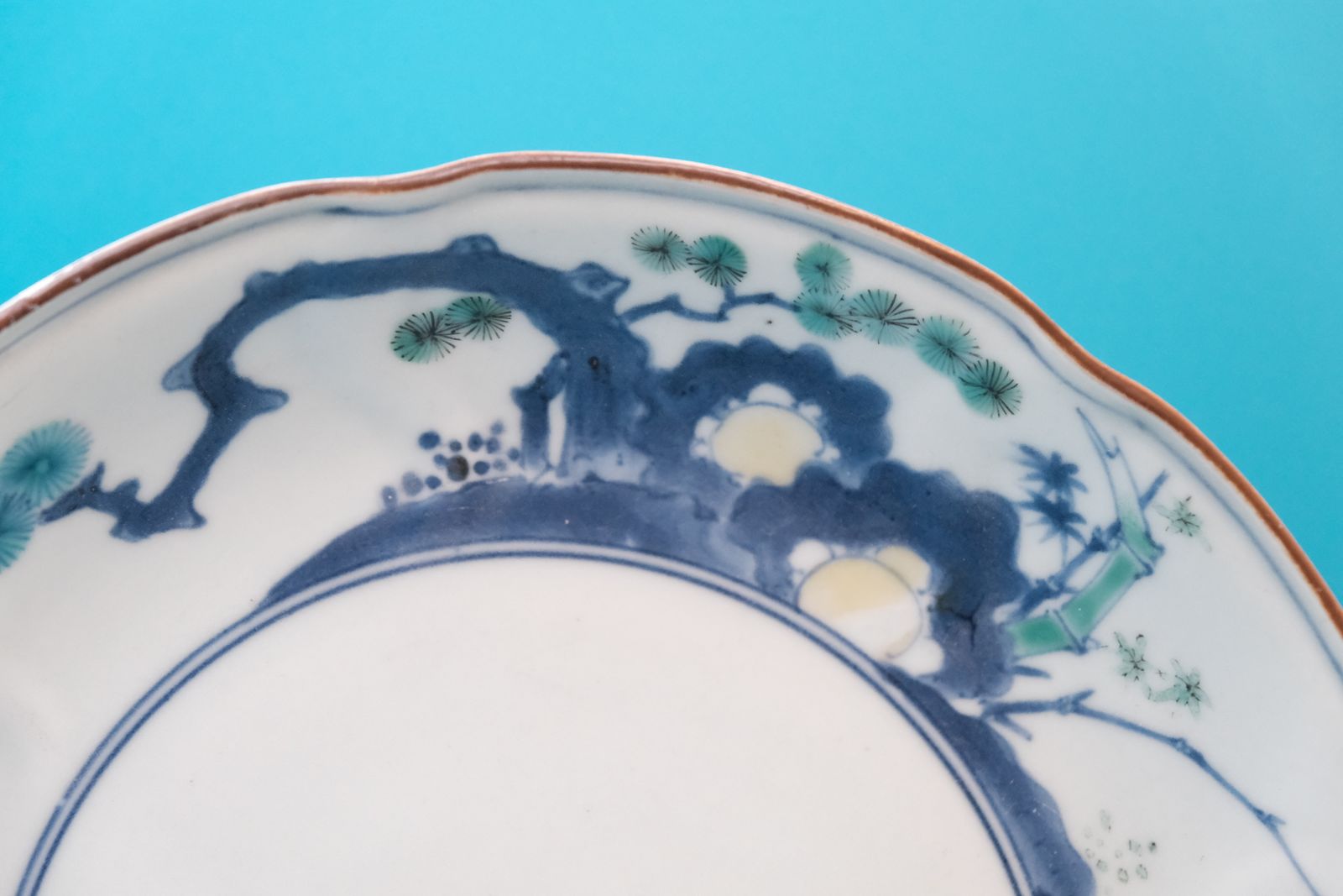 Antique Japanese Arita Porcelain Plate 18th/19th Century Pine Bamboo Blue White Scalloped Dish 20cm photo 240.0
