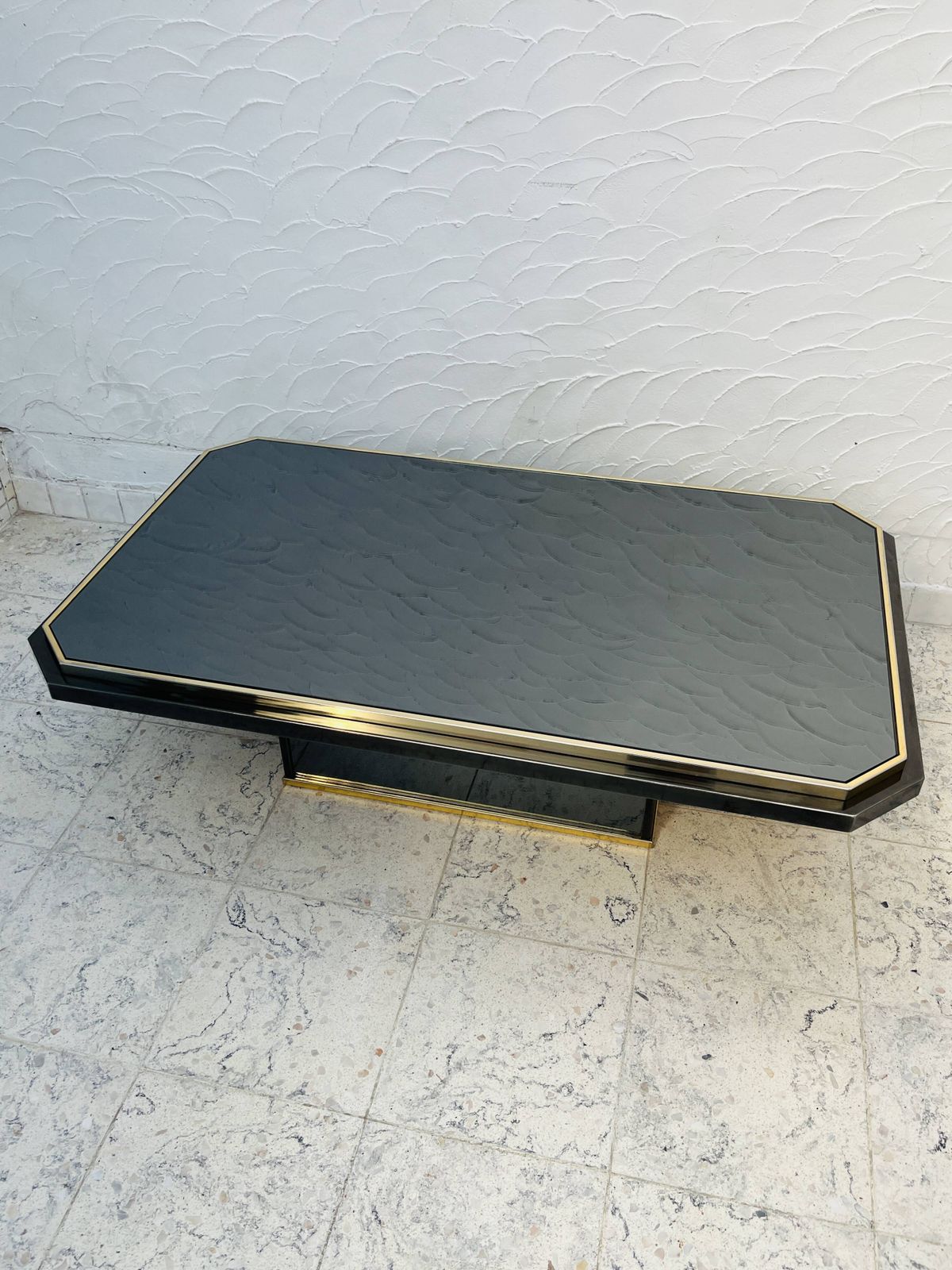 Tweekleurige salontafel in messing en zwart spiegelglas van Fedam photo furniture