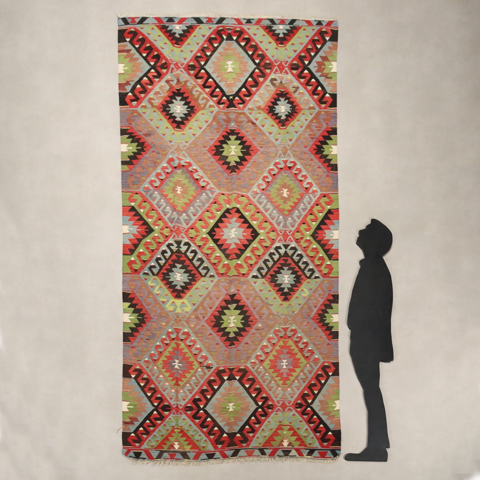 Tapis kilim d'époque en coton et laine, nœud fin, 126 x 63 in photo furniture