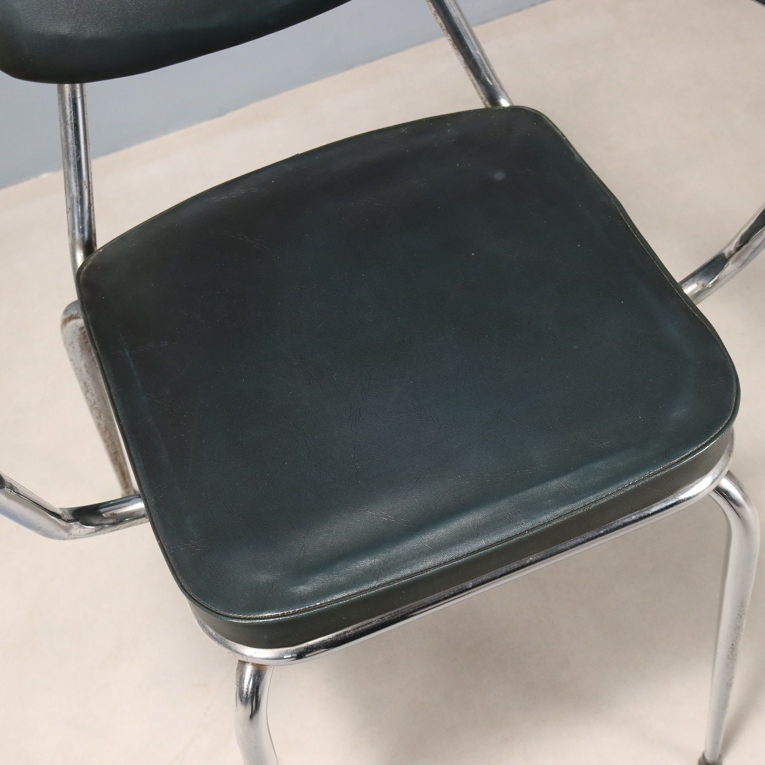 photo furniture Vintage Chairs Chromed Metal Leatherette Design Italy 1960s 70s