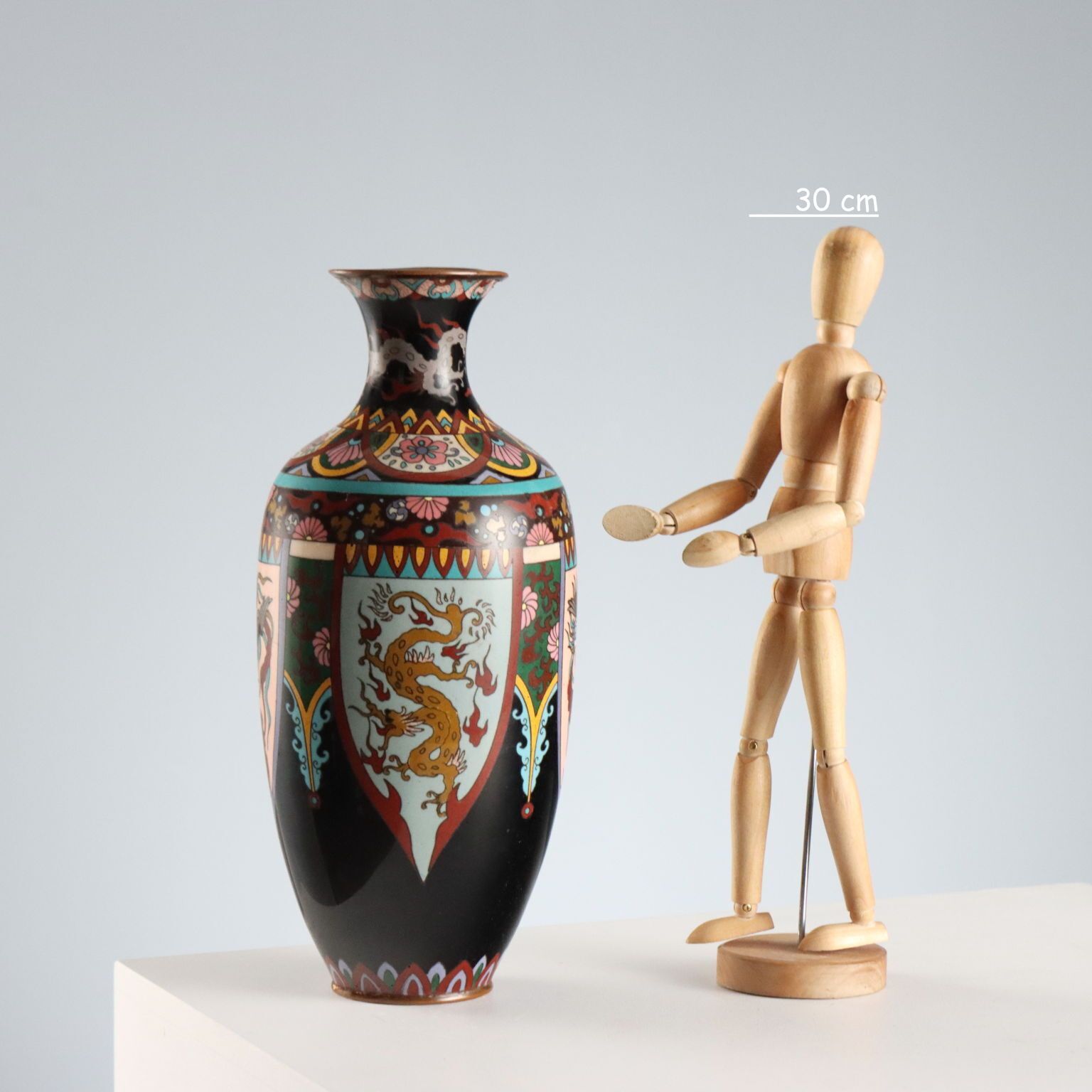 Vase d'époque en métal cloisonné, Japon, ère Meiji 1868-1912 photo furniture
