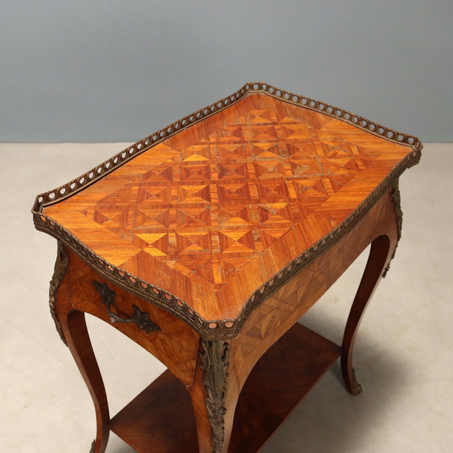 photo furniture Small Antique Table Napoleon III Bois De Rose Italy XX Century