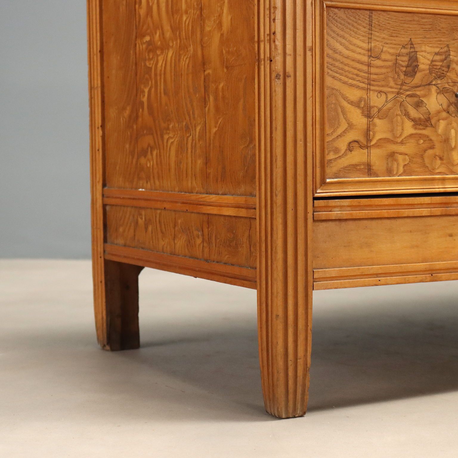 photo furniture Liberty Ladekast in Es en Esdoorn