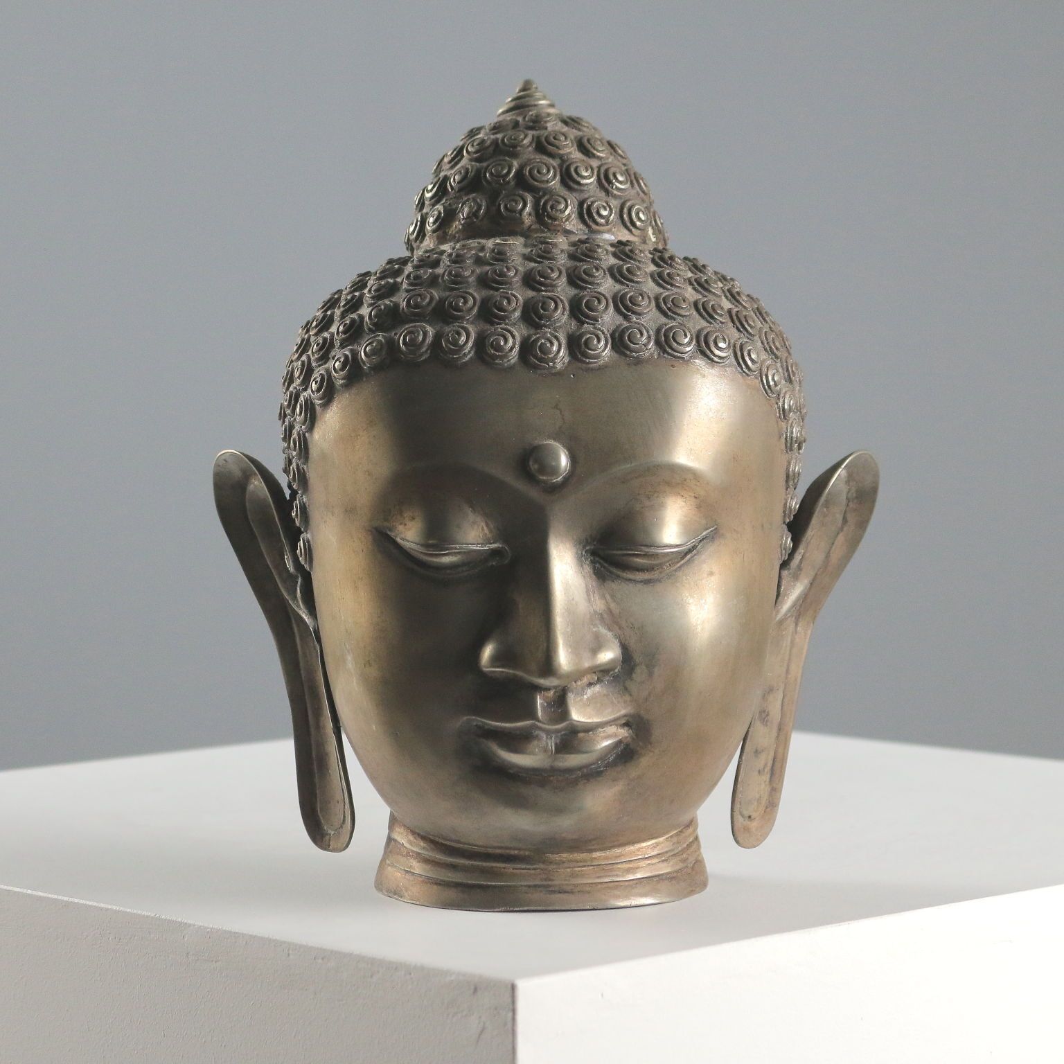Antiek boeddhahoofdje in brons, Thailand, 20e eeuw