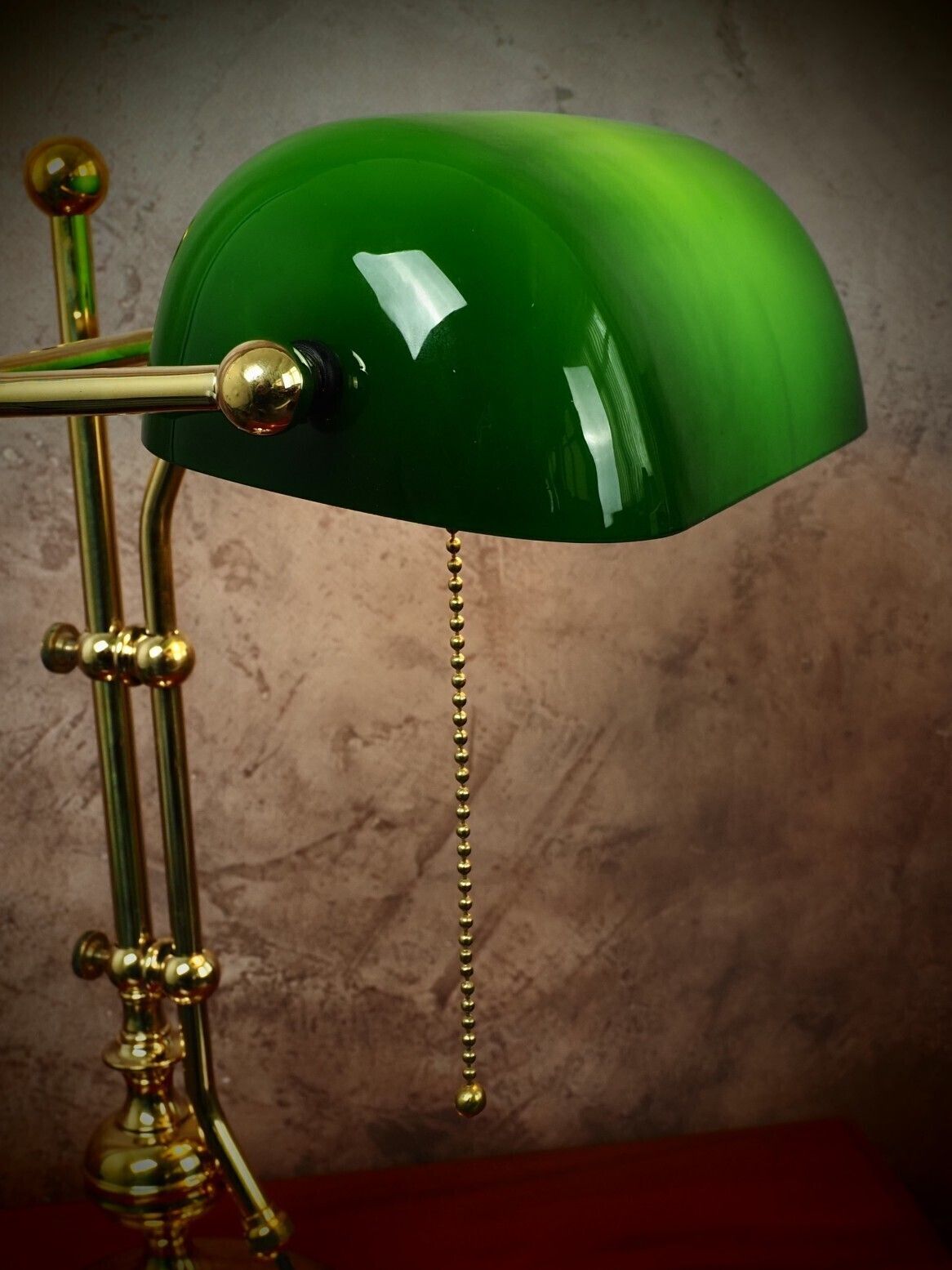Banker’s Lamp – Green Glass Shade – Gold Finish – Vintage Office Desk Lamp photo 399.0