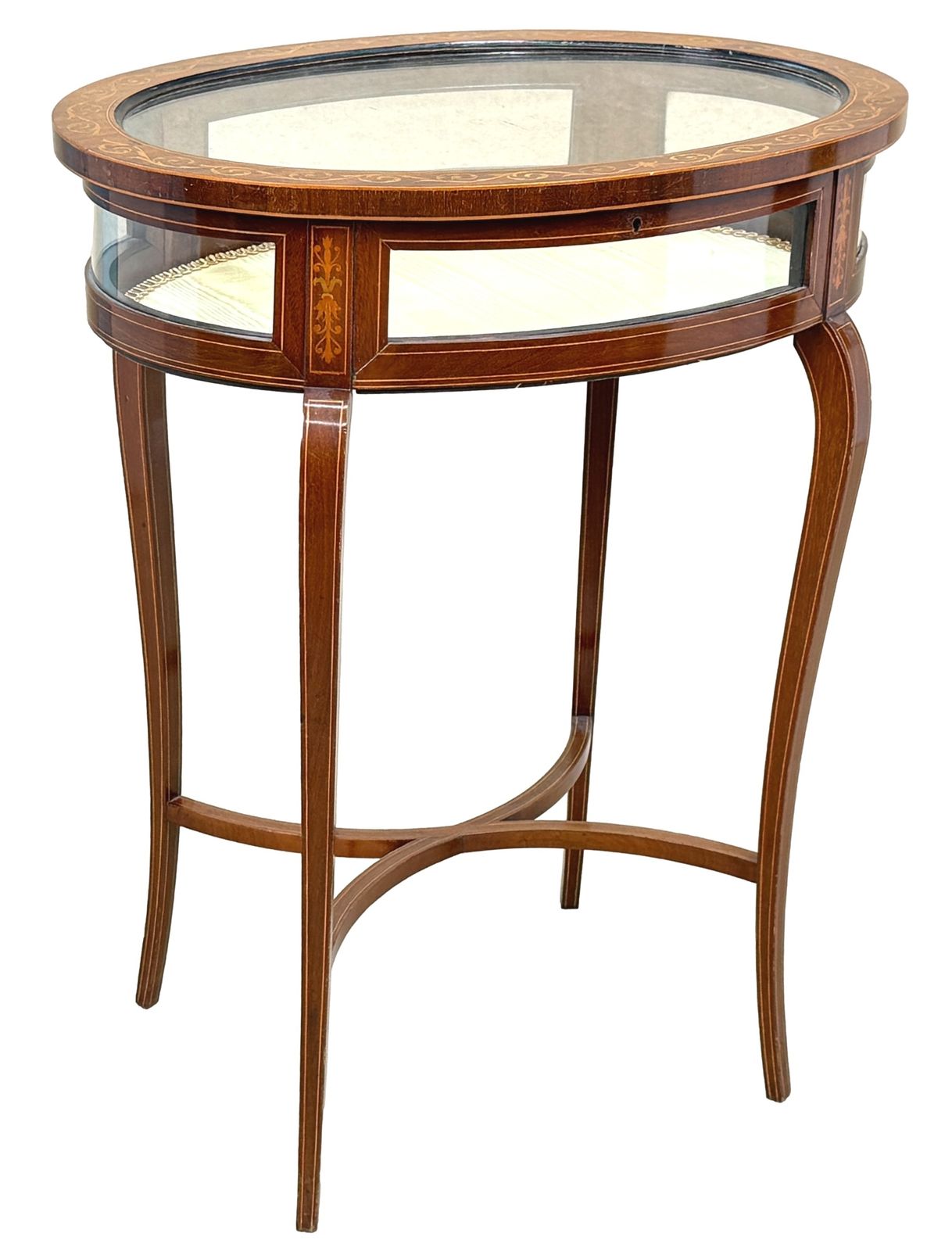 1795.0 Table vitrine bijouterie ovale en acajou, fin du XIXe siècle (Angleterre, vers 1890) photo