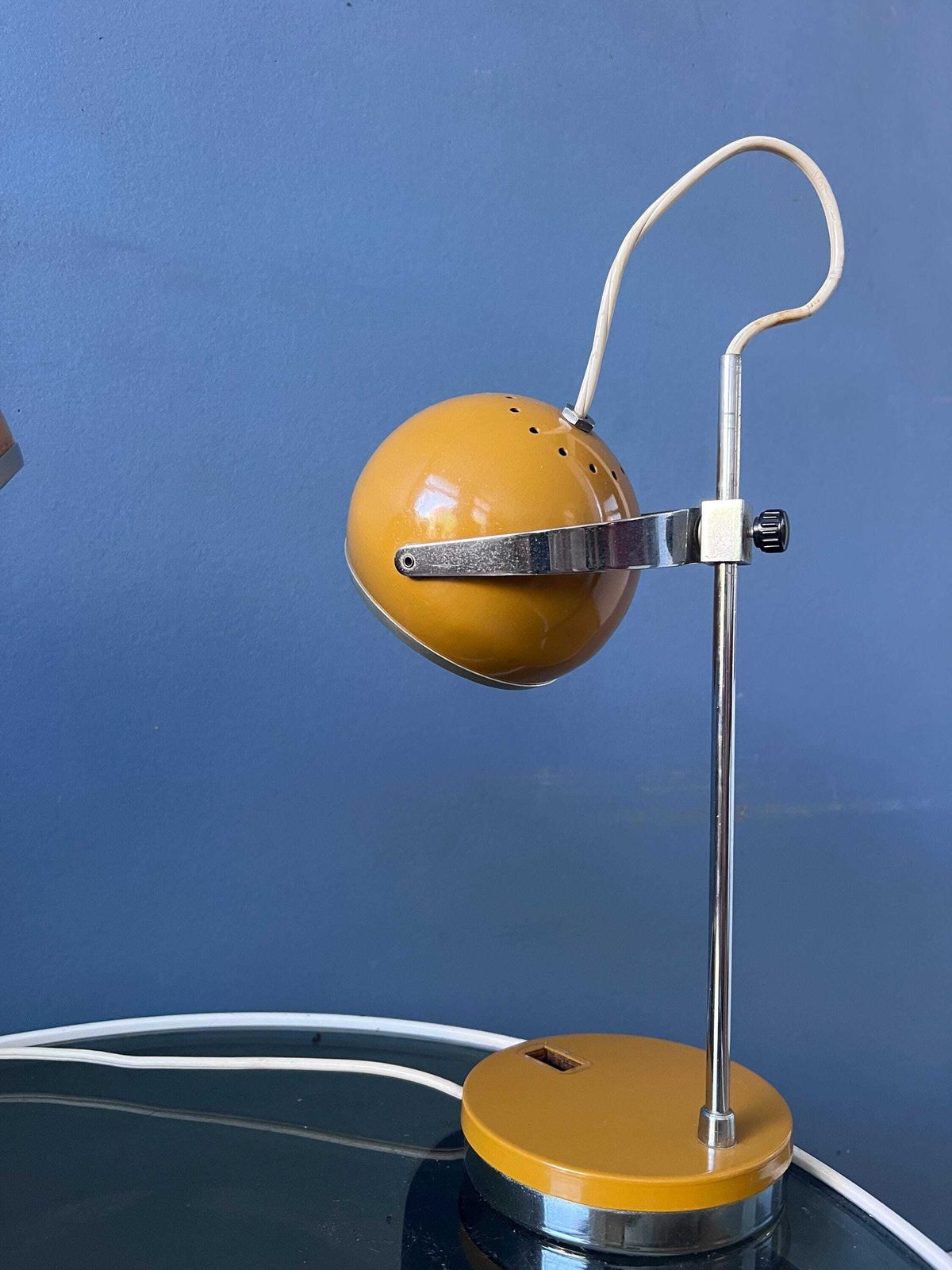 Set van 2 gele Space Age eyeball tafellampjes, vintage mid-century photo vintage