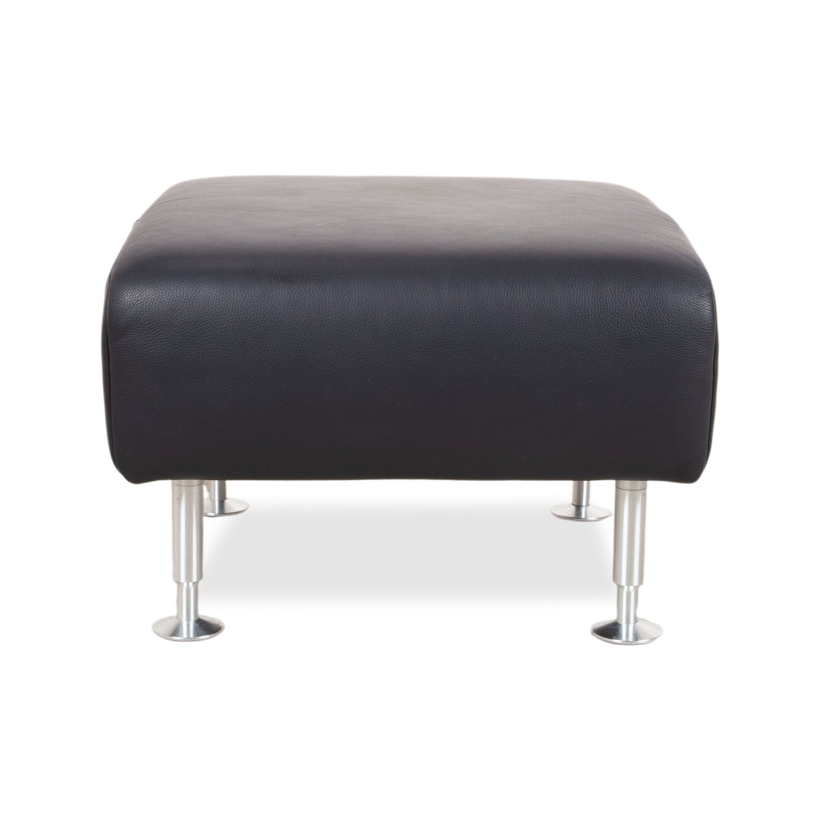 photo furniture Pouf Rolf Benz 250 en cuir bleu marine