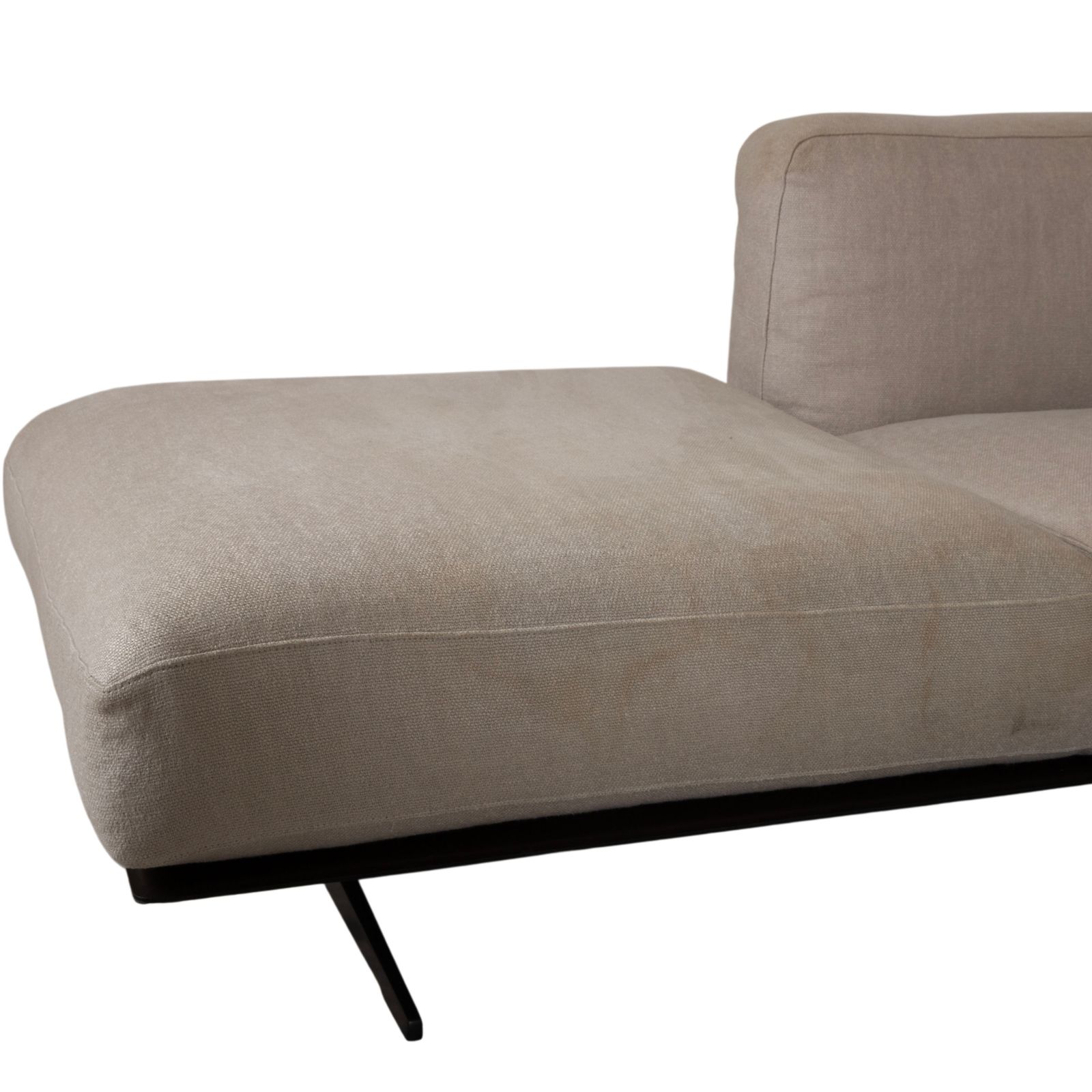 photo furniture Canapé d'angle Flexform Soft Dream en tissu beige crème, par Antonio Citterio