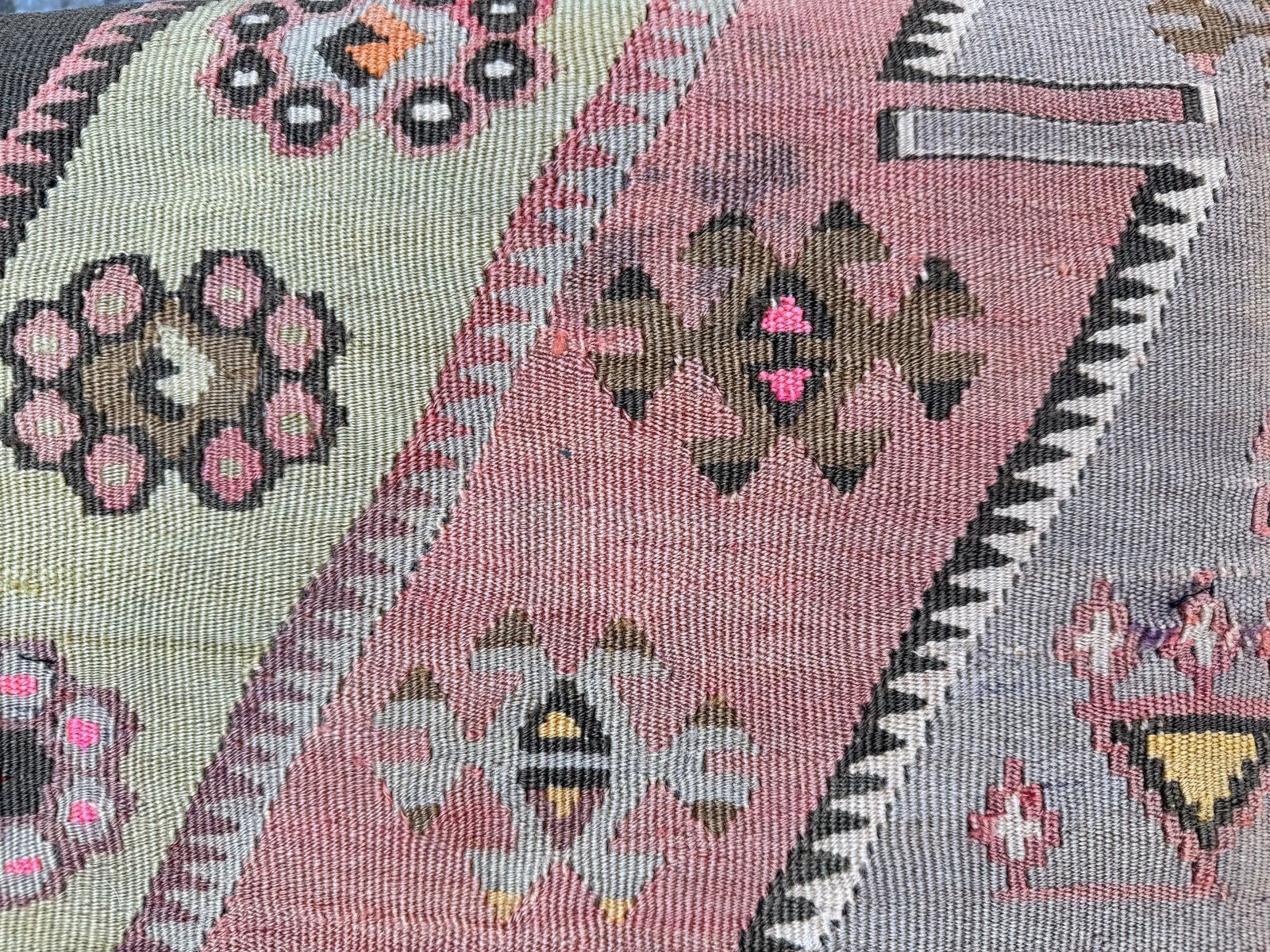Meubels Kilim Beklede Kruk 0,52m x 0,37m x H0,38m photo