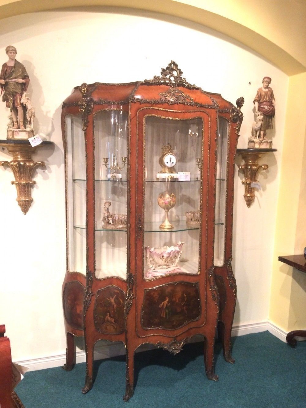 A Stunning Antique Kingwood French Bombe Vernis Martin Display Cabinet photo vintage