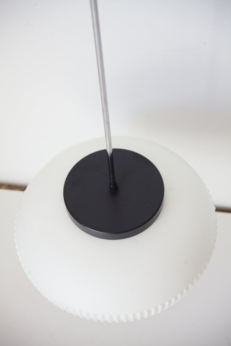 Mid-Century Opaal en Chroom Hanglamp van Karel Volf, jaren 1970 photo furniture