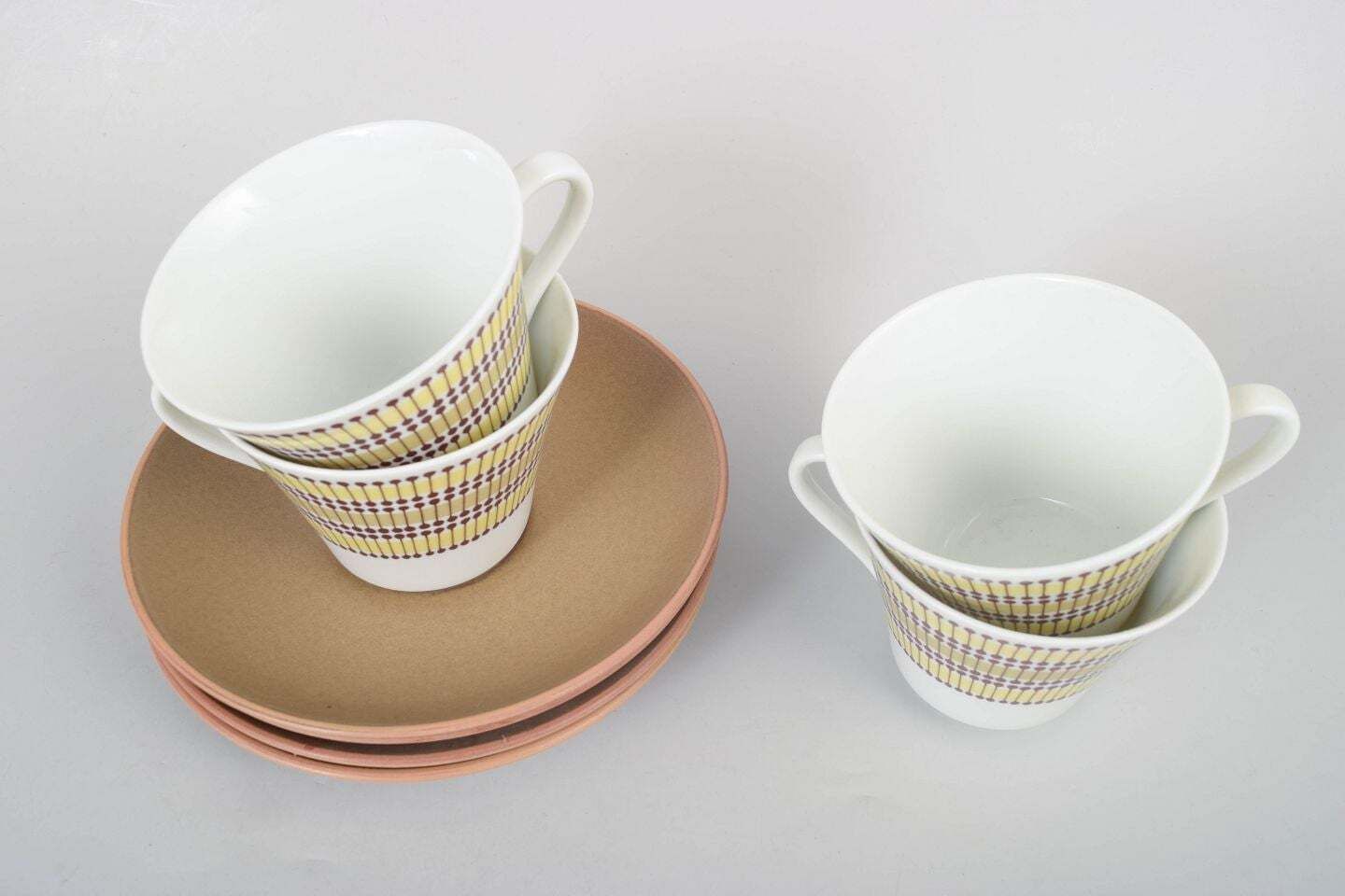 Quatre tasses à thé « Mandarin » avec soucoupes, Rörstrand, par Marianne Westman, années 1960 photo for sale