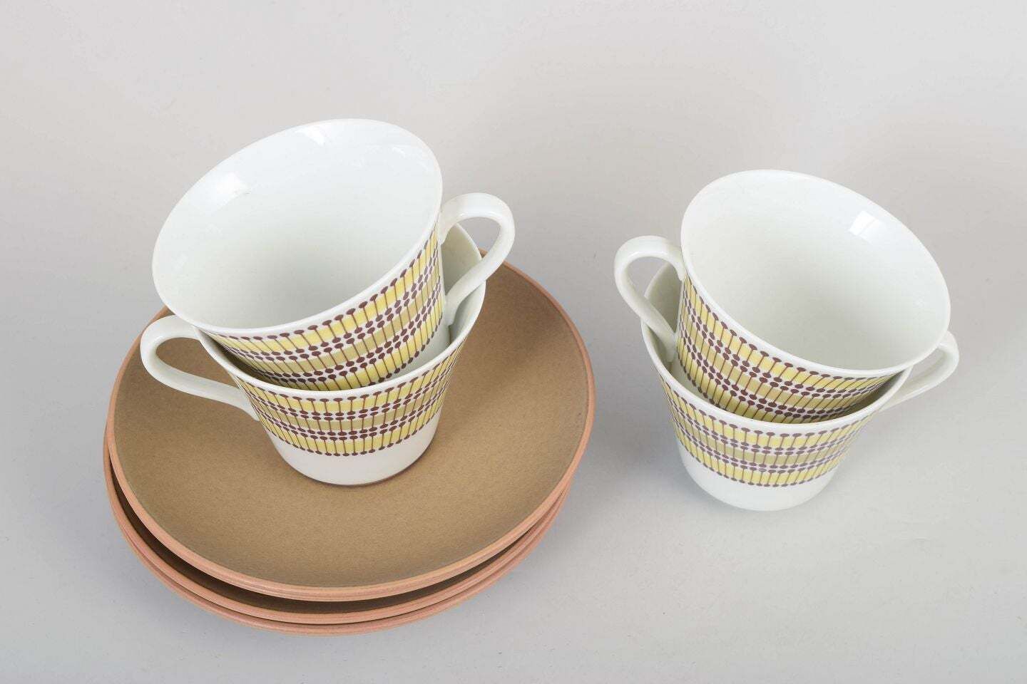 Quatre tasses à thé « Mandarin » avec soucoupes, Rörstrand, par Marianne Westman, années 1960 photo furniture
