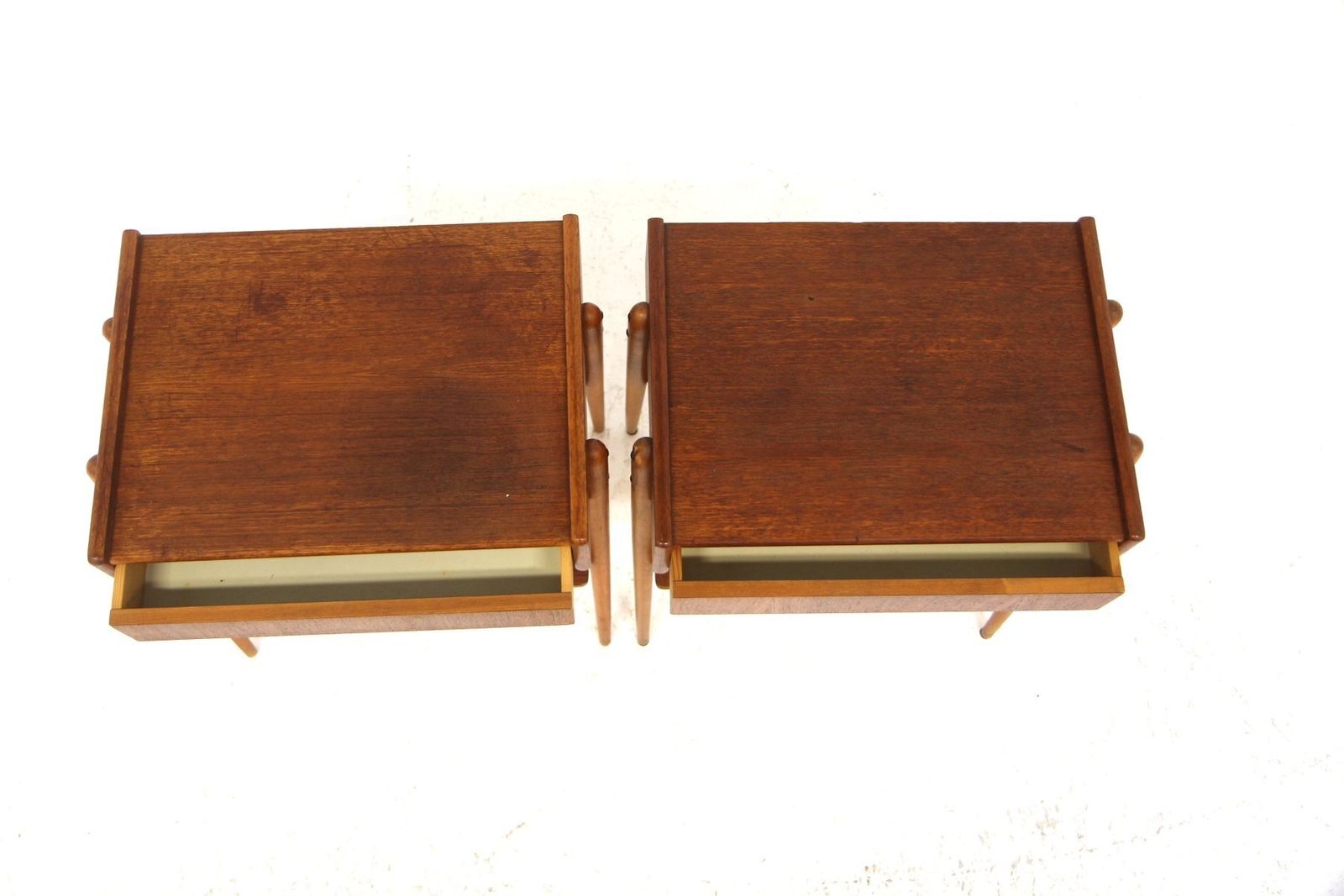 Tables de chevet en teck Carlström, Suède, années 1960, lot de 2 photo for sale