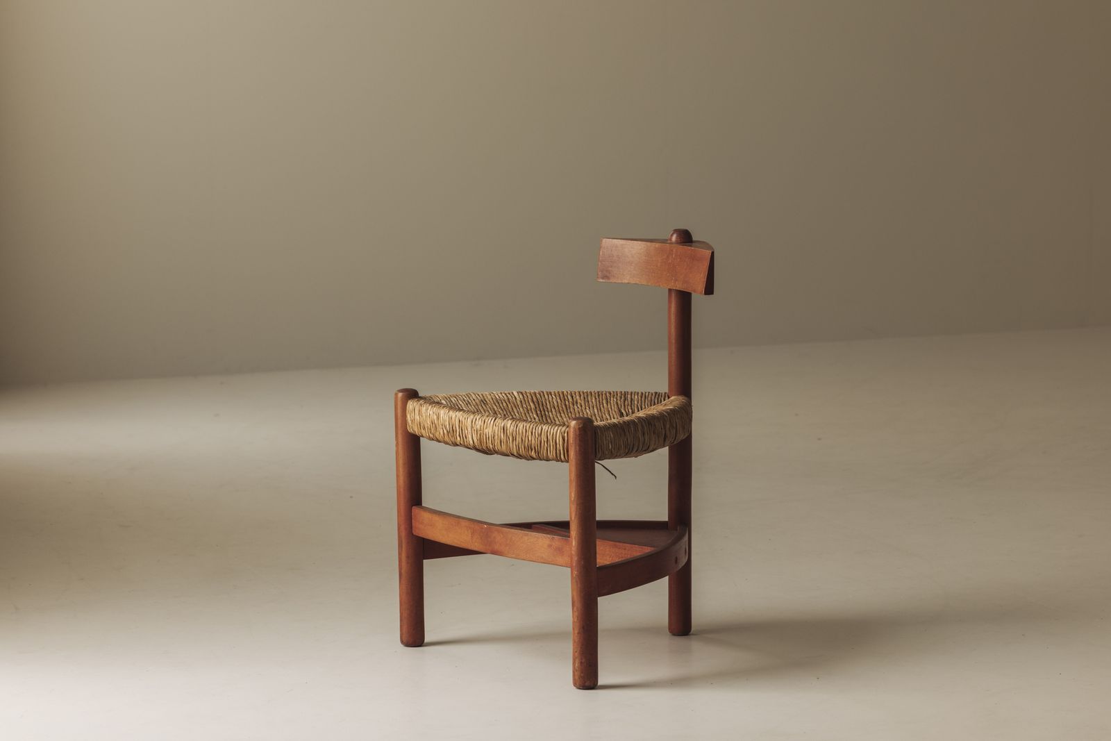 Sculptурale Nederlandse accentstoel, toegeschreven aan Wim Den Boon, jaren 1960