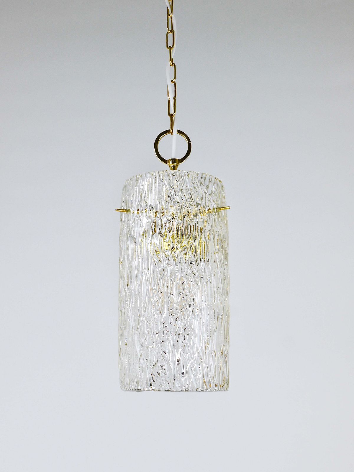 J.T. Kalmar Vienna Mid-Century Getextureerd Glas Buis Messing Hanglamp, Oostenrijk photo 890.0