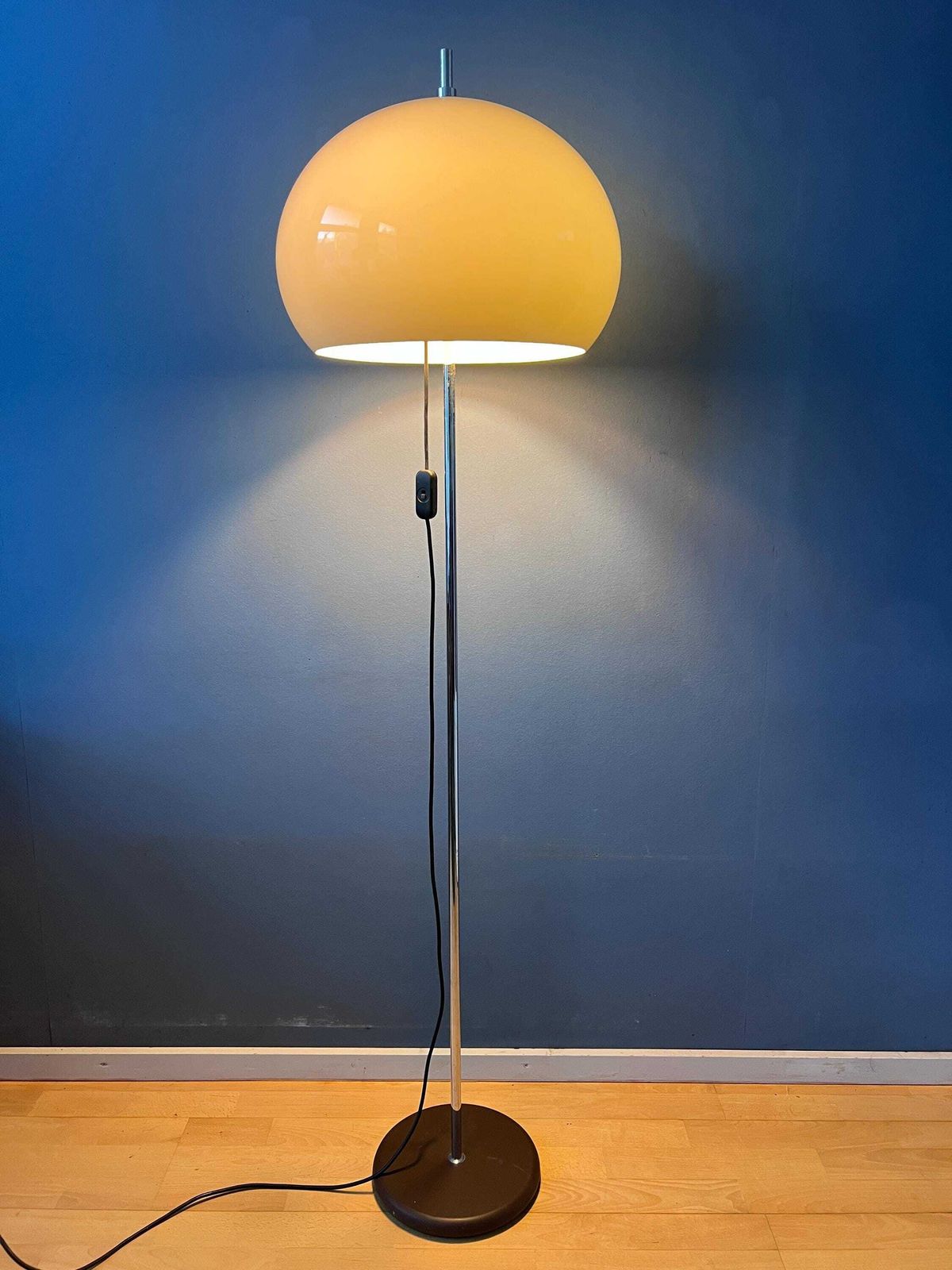 Vintage White Mushroom Floor Lamp | Mid Century Plexiglass Shade photo furniture