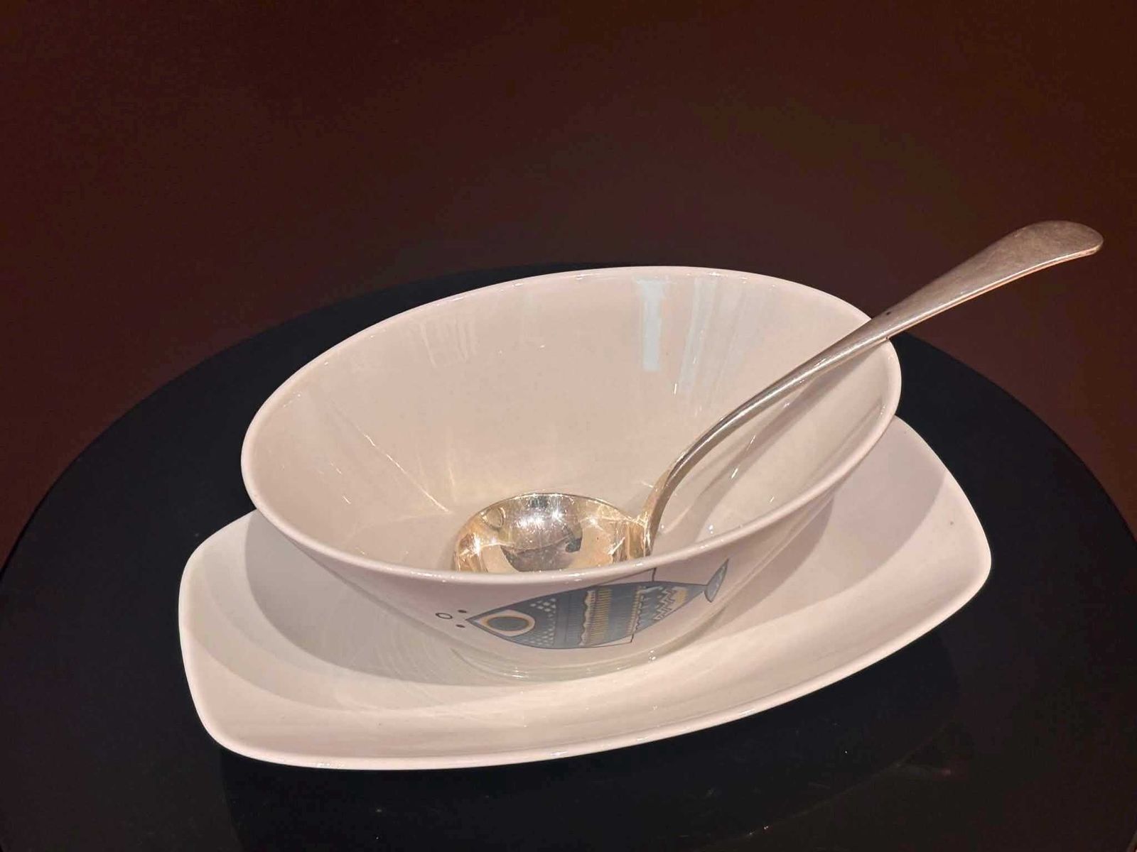 photo furniture Vintage Villeroy & Boch Viking Gravy Boat With Silver Plate Gravy Spoon | Christine Reuter | 1960s–70s Luxembourg