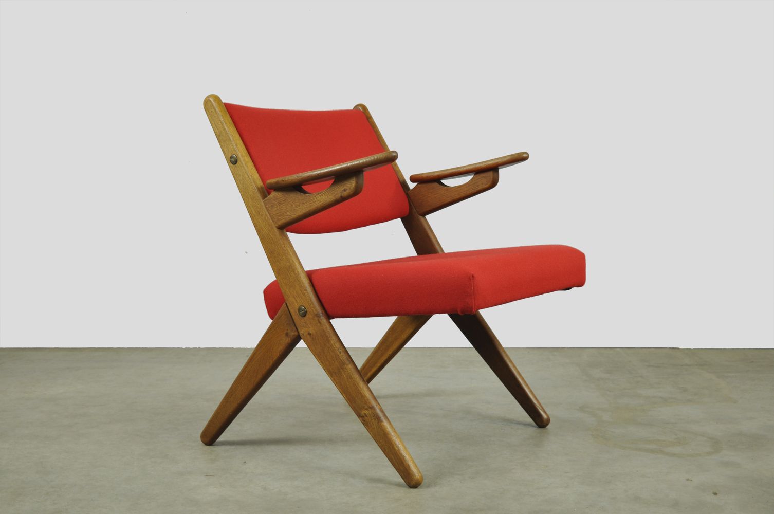 Classic Danish Vintage Scissor Armchair By Arne Hovmand Olsen In Oak, 1960s