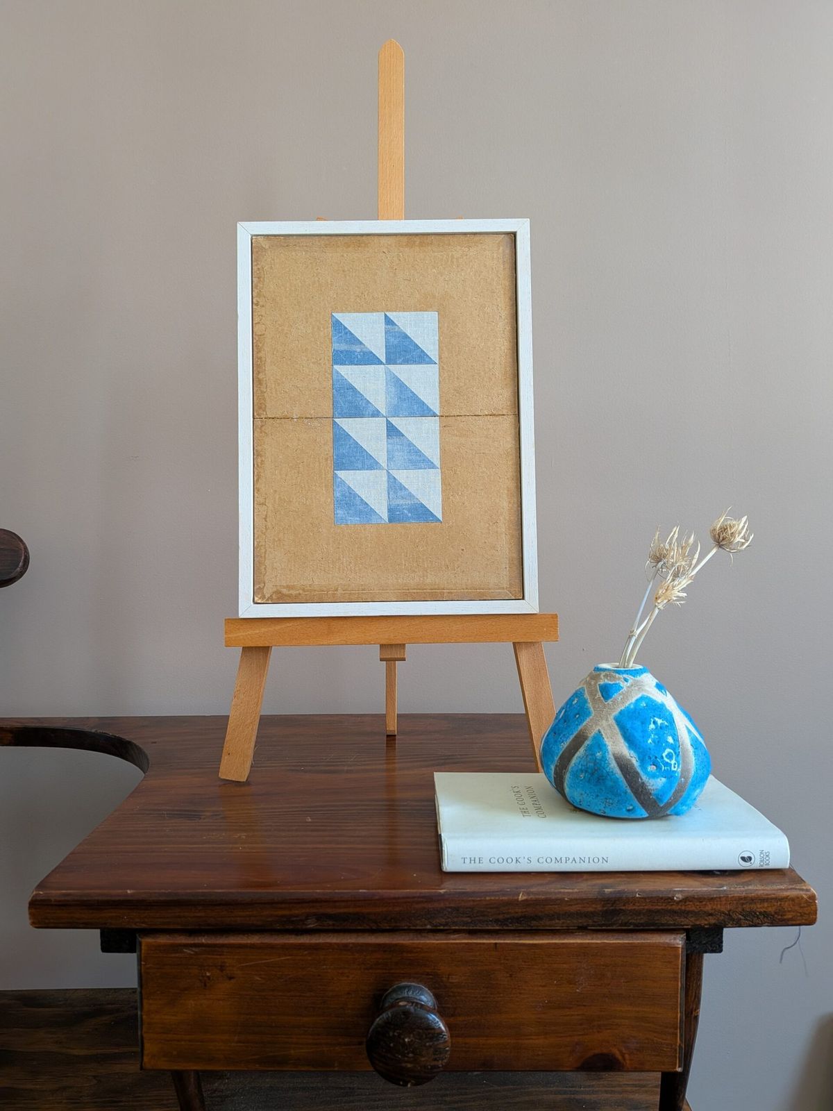 Geometrische collage met blauwe driehoeken, olieverfschilderij photo buy