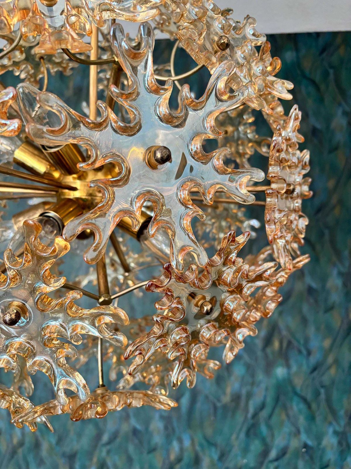 Grote Sputnik Chandelier, jaren 1960 photo for sale