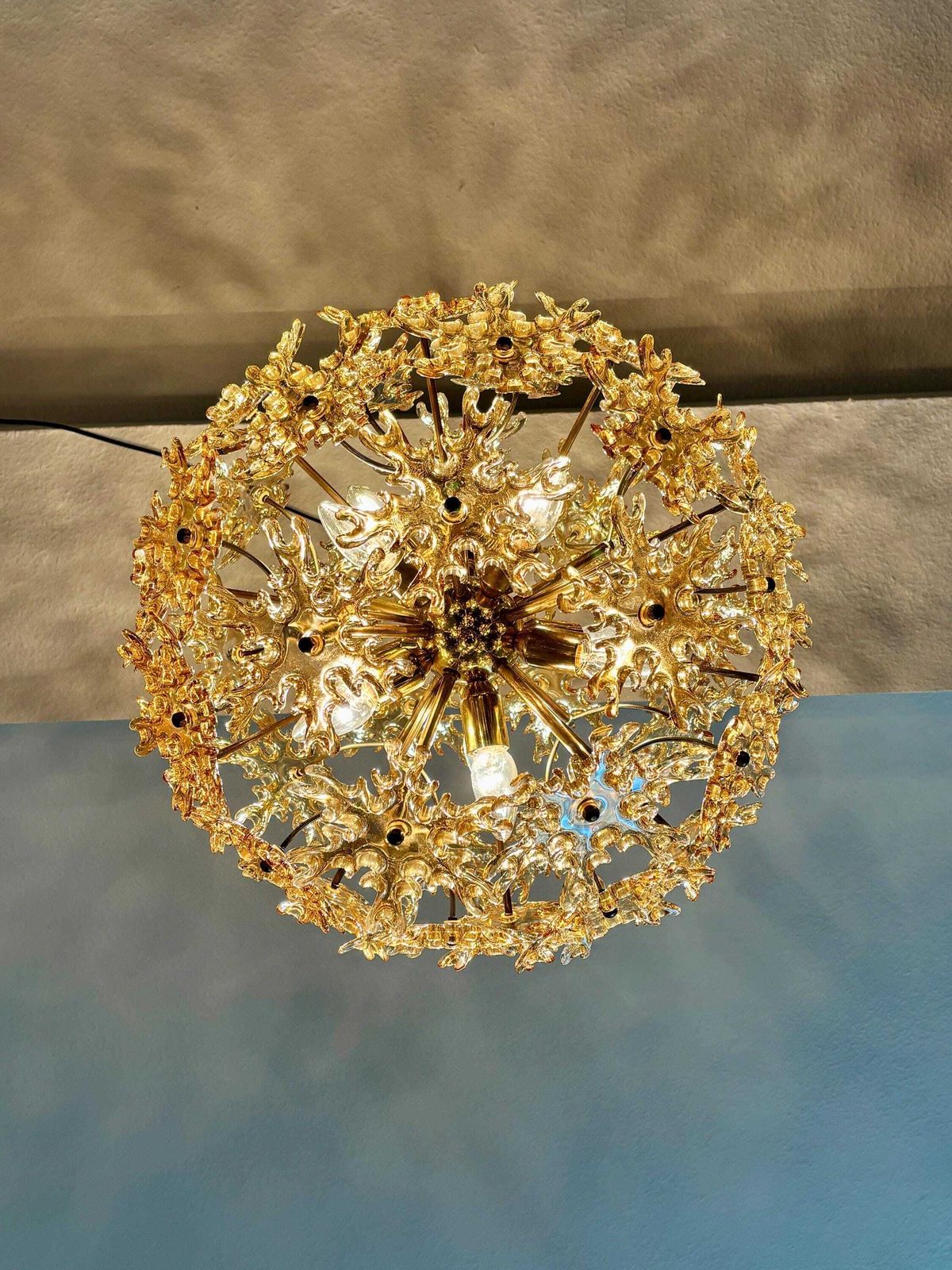 photo vinterior Large Sputnik Chandelier, 1960s