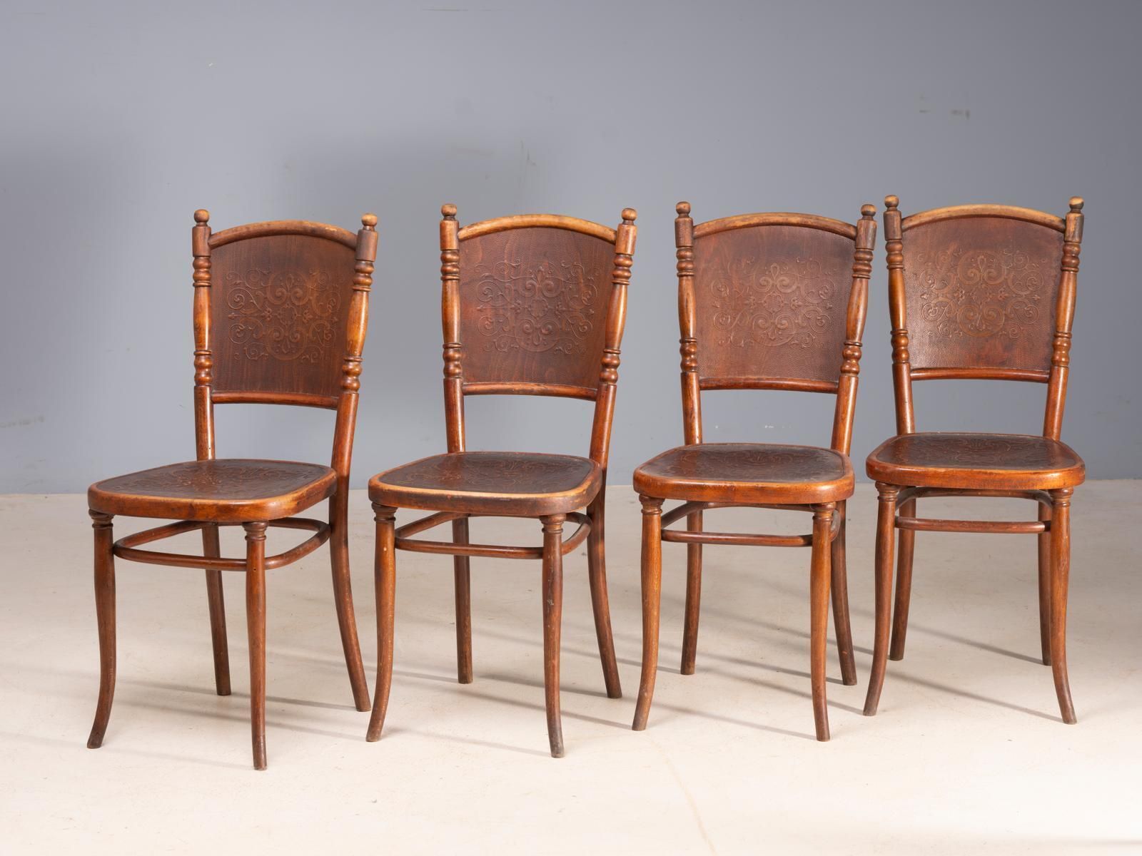 Set Of Four Bentwood Chairs By Jacob & Josef Kohn, Embossed Seats, Mid 20th Century, 40 × 49 × 95 Cm photo 1828.0