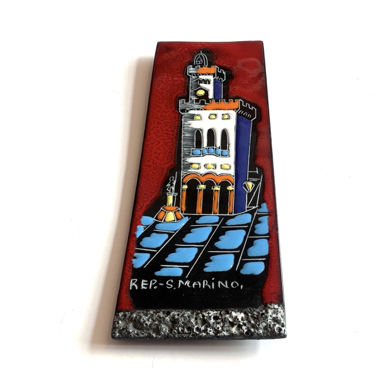 San Marino Pottery wandplaquette in levendige veelkleurige glazuur, Italiaans aardewerk jaren 1960 photo Kunst