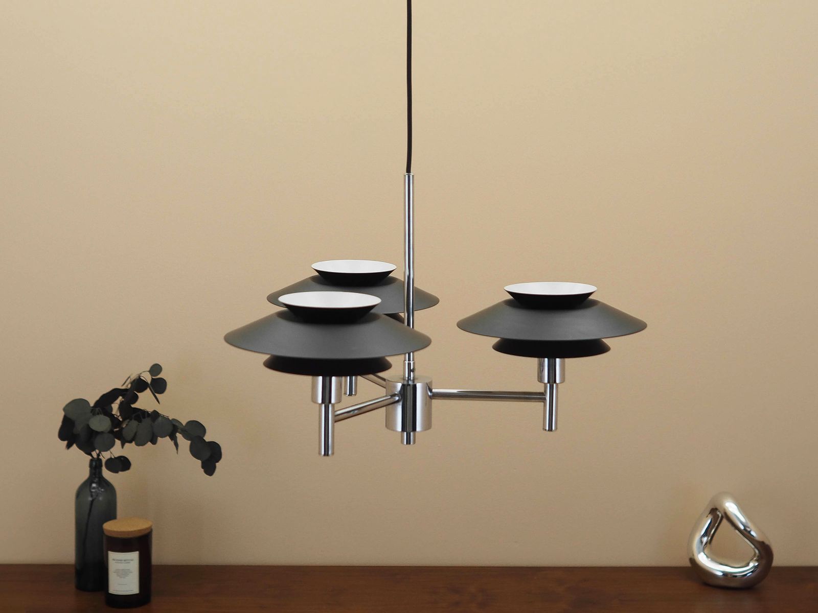 Verlichting Genoa hanglamp met drie kappen, metaal, Harald Nyborg A/S, Denemarken, hedendaags photo