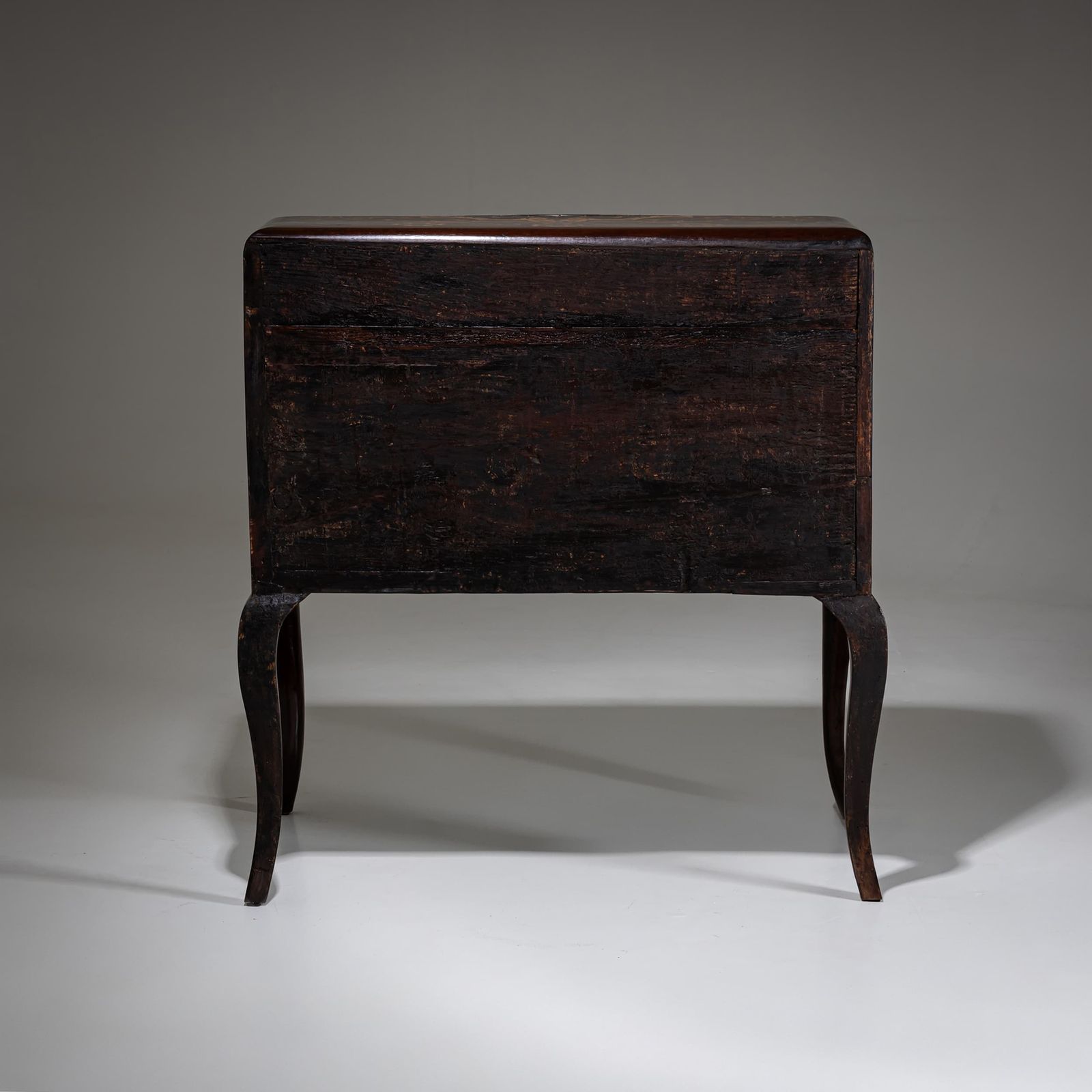 Mobilier Secrétaire baroque à abattant, décor de marqueterie, XVIIIe siècle photo