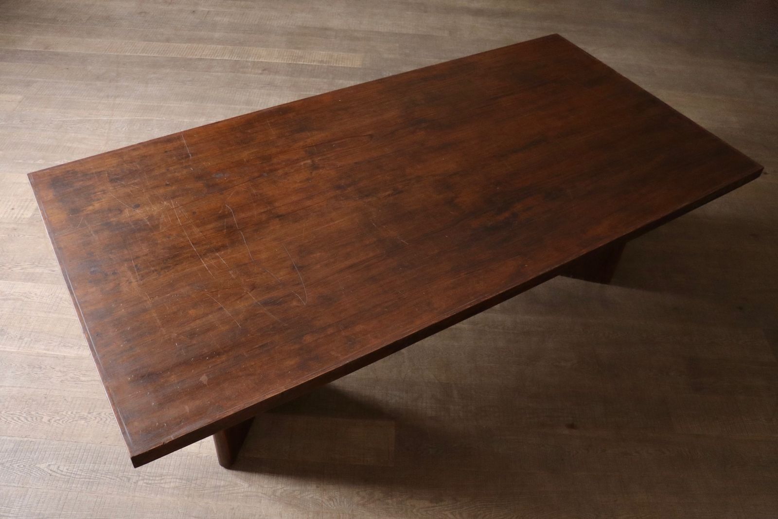 photo vinterior Pierre Jeanneret Large Library Table Pj Tat 08 A, Chandigarh, 1955 1956