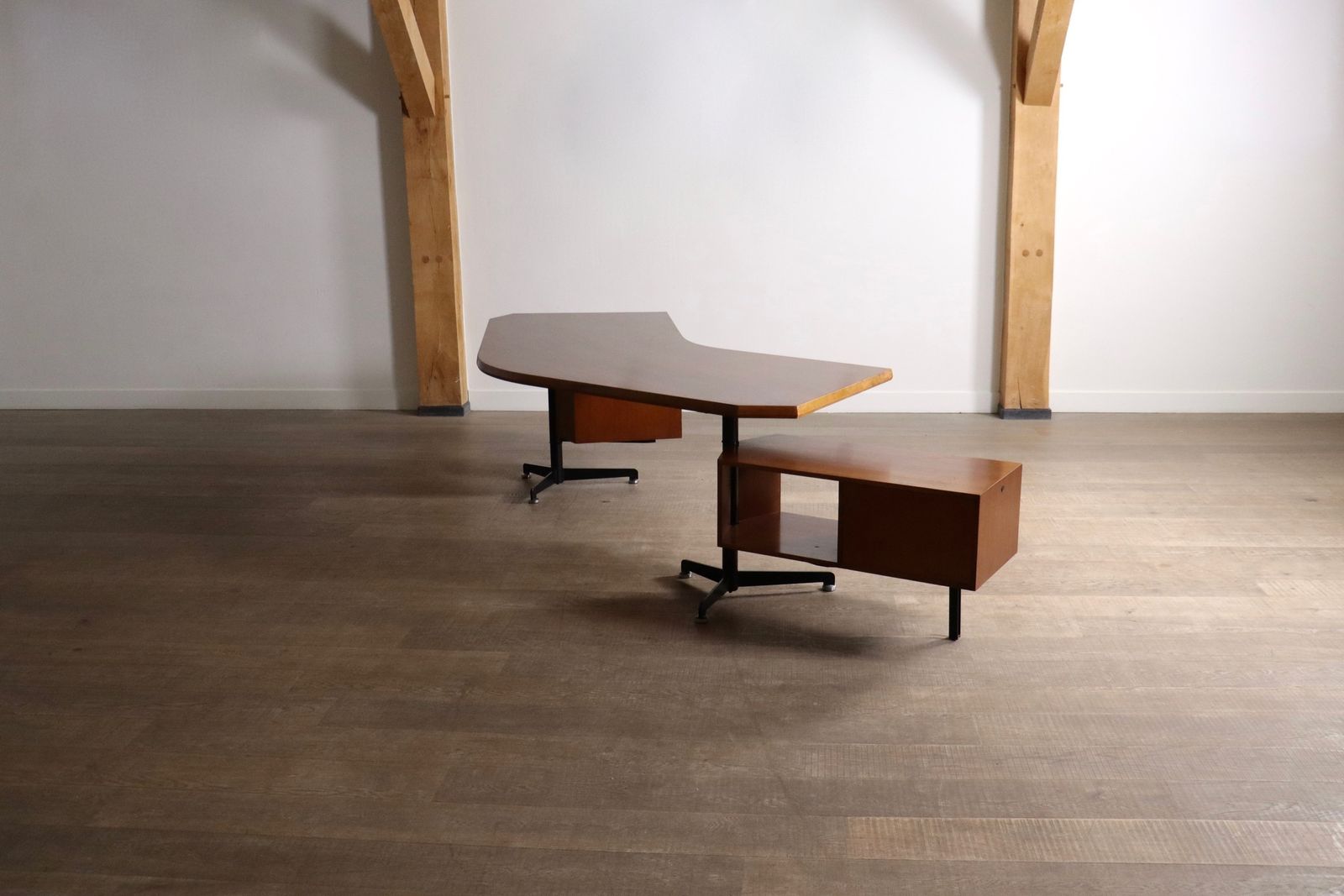 Osvaldo Borsani T96 Boomerang Desk For Tecno, Italy, 1956 photo 7250.0