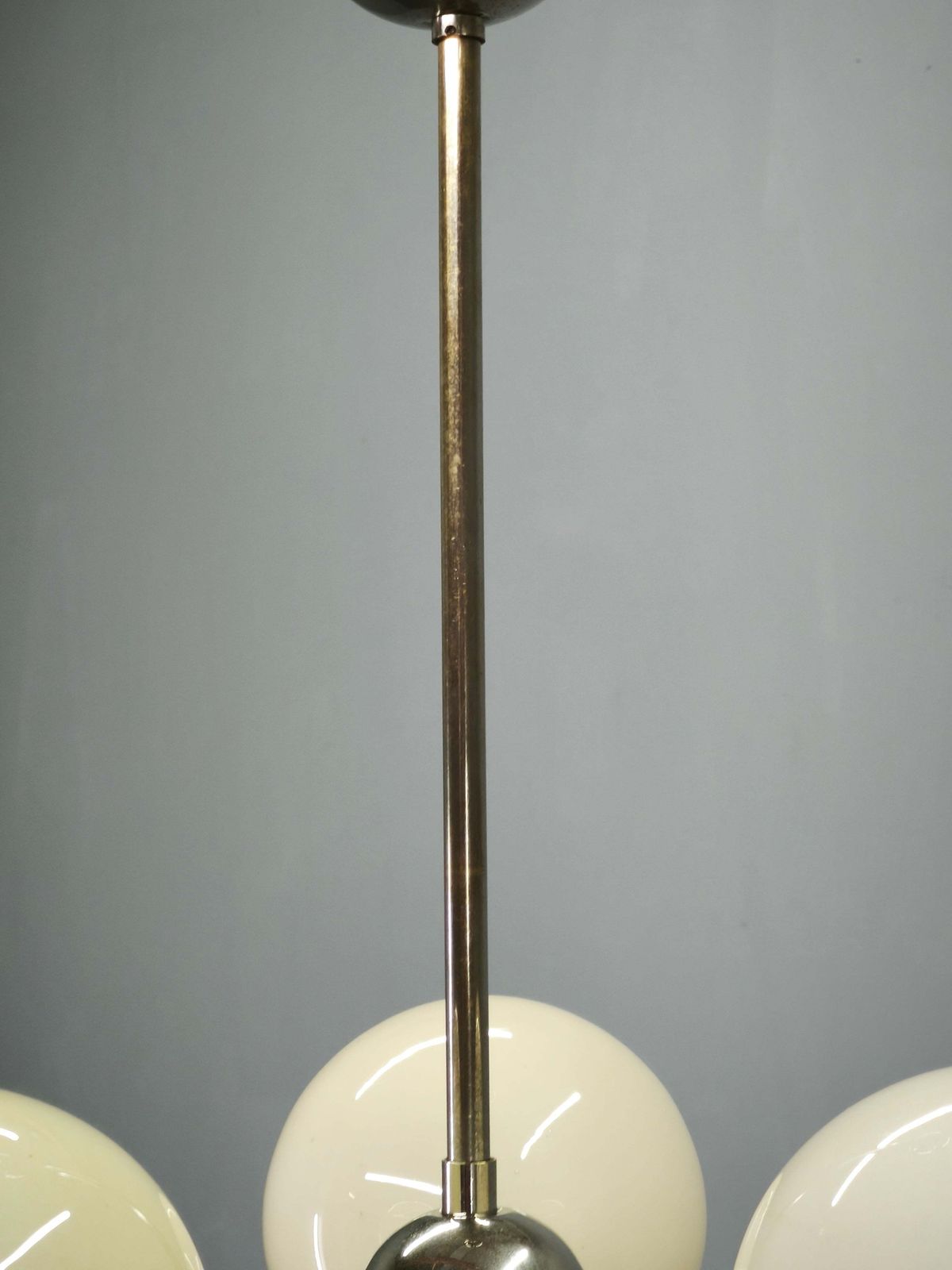 Art Deco hanglamp van crèmekleurig glas en chroom, jaren 1930, Tsjecho-Slowakije photo vinterior