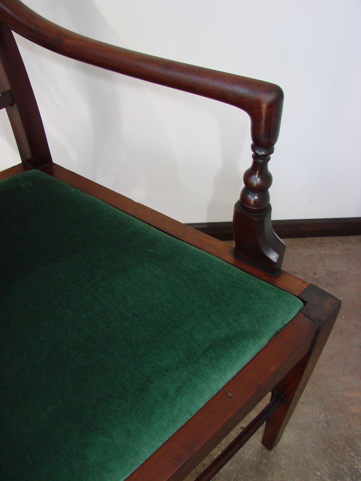 photo furniture Mahonie fauteuil uit de overgang van de 19e naar de 20e eeuw