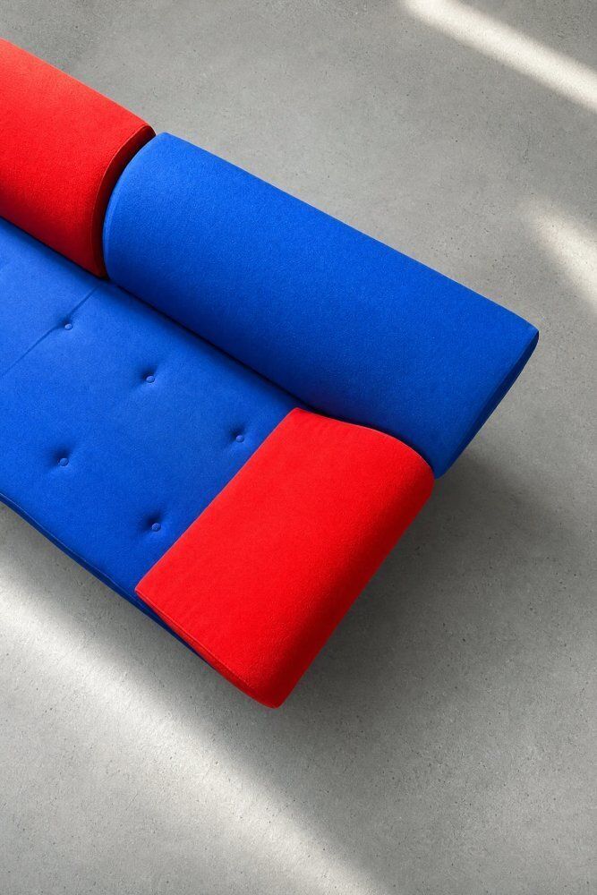 photo furniture Mid-Century Danish Modern Diva Daybed van Gubi Olsen voor Gubi, 1984