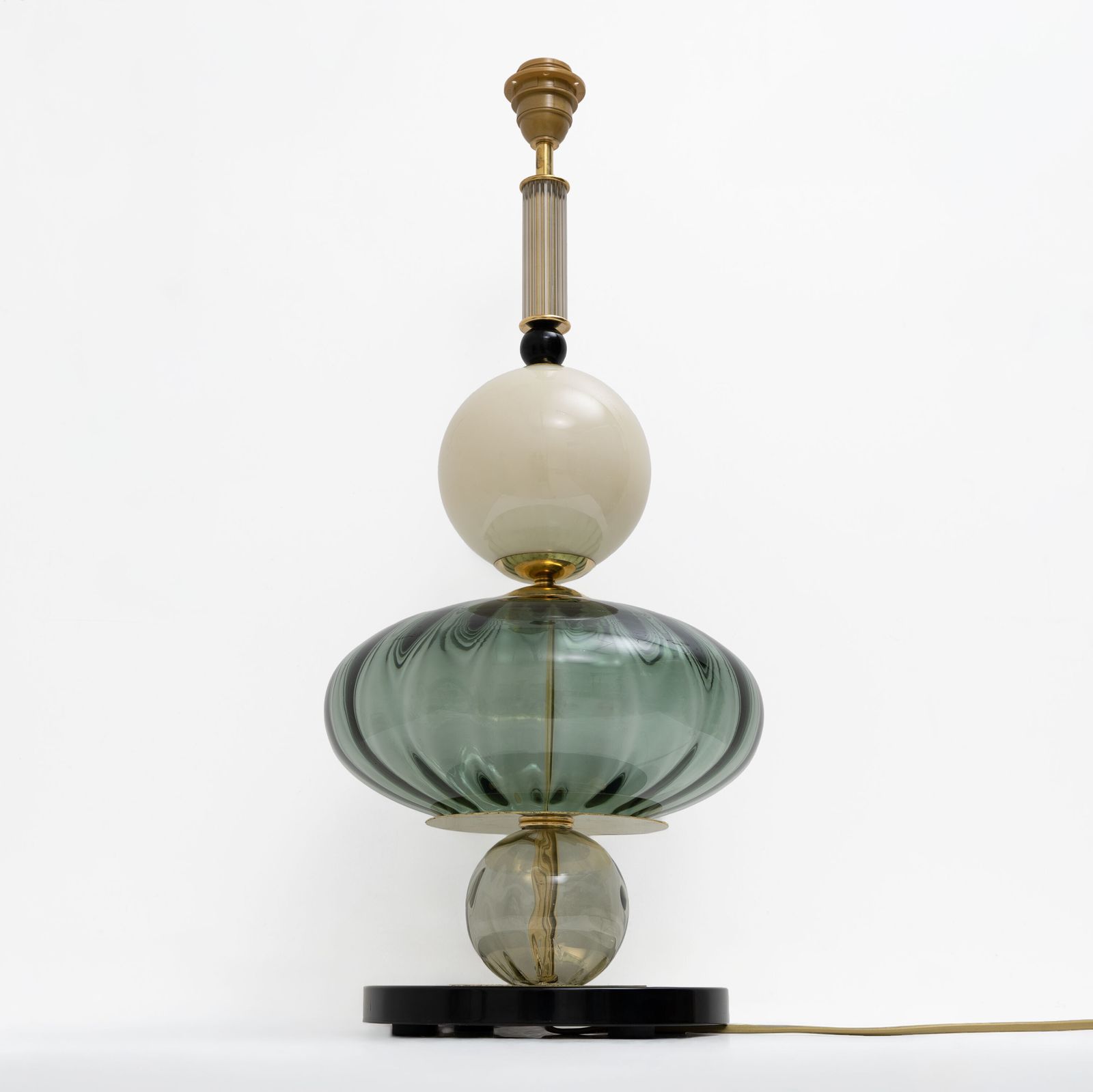 Paar Geometrische Murano Glazen Tafellampen in Groen en Wit, Sottsass Style photo for sale
