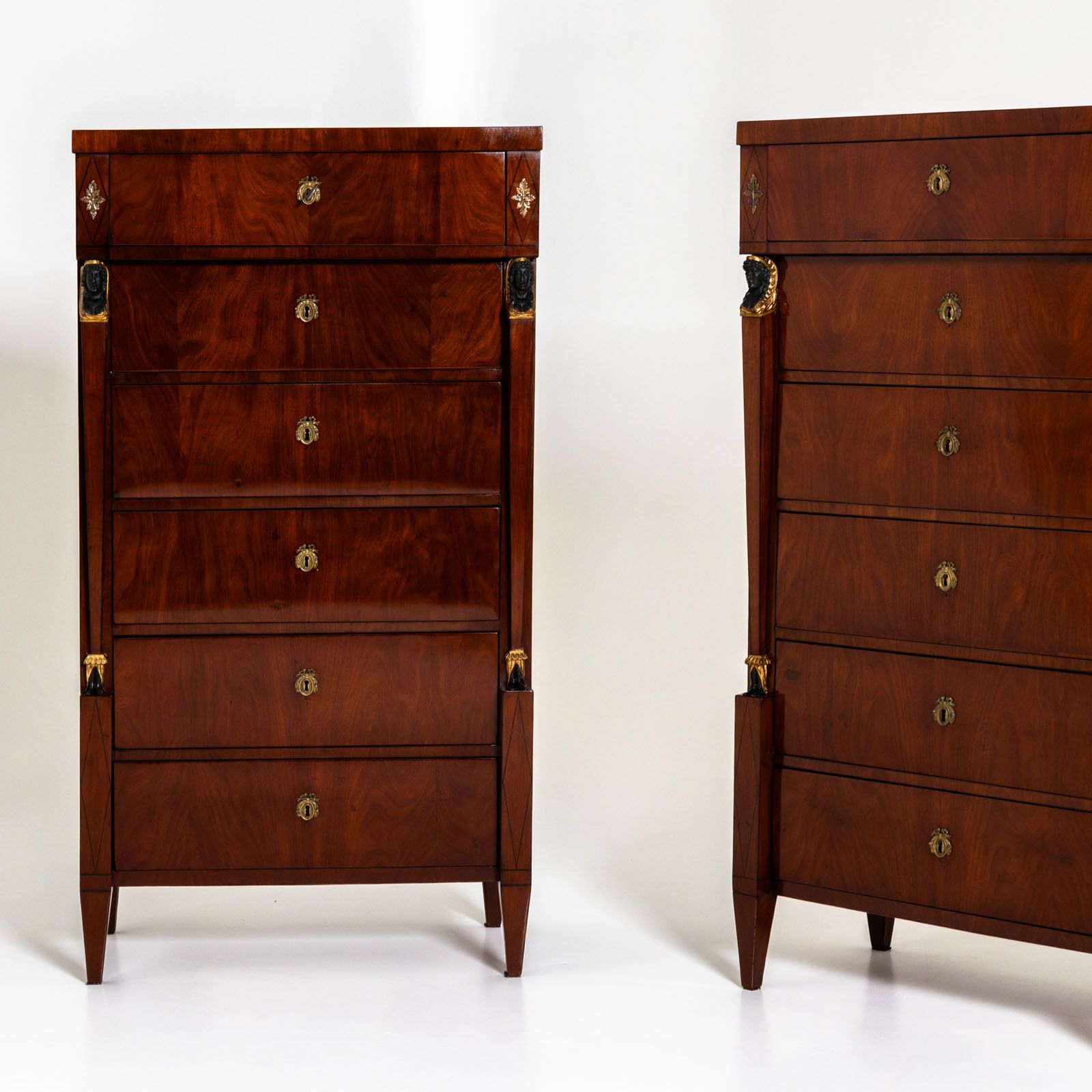 photo furniture Paar Empire Semainières, Wenen ca. 1810