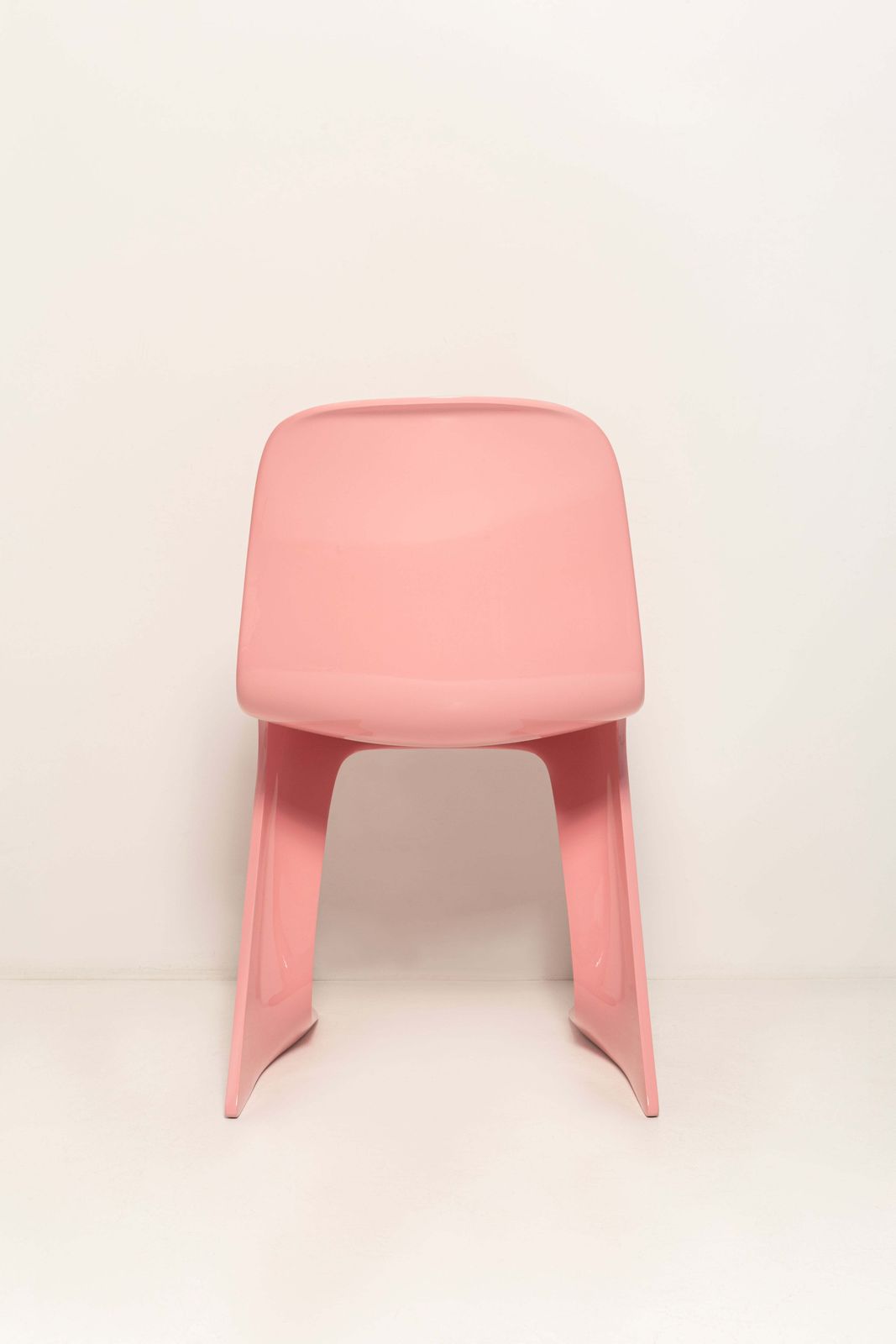 Lichtroze Kangaroo Chair, ontworpen door Ernst Moeckl, Duitsland, 1968 photo 1444.0