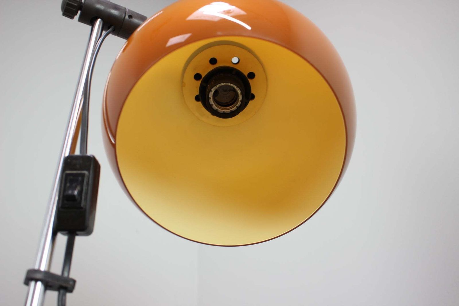 photo furniture Lampadaire double réglable Space Age hongrois en orange et marron, chromé, années 1970