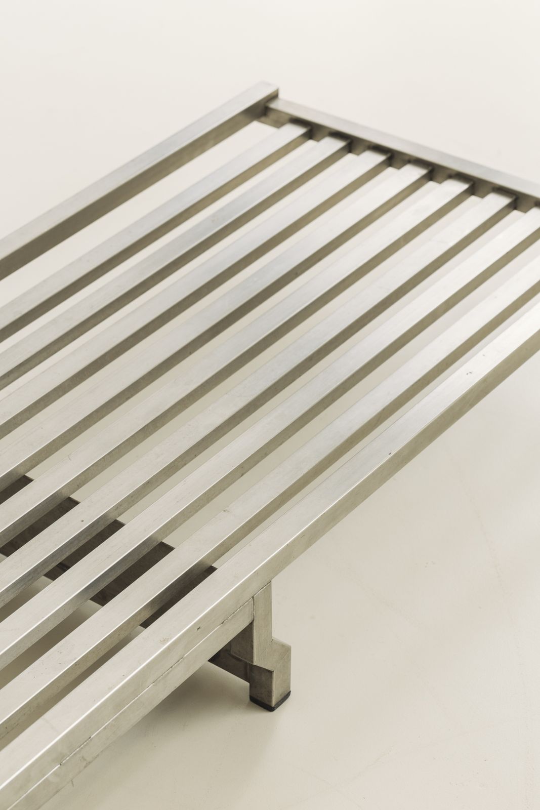 Frans roestvaststalen modernistisch dagslaapbed / chaise longue, jaren 1970. photo buy