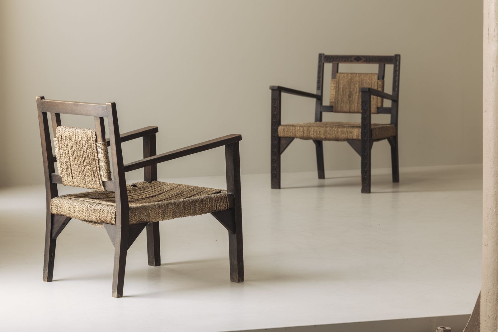Franse Modernistische Fauteuils in de Stijl van Francis Jourdain, jaren 1940 photo furniture