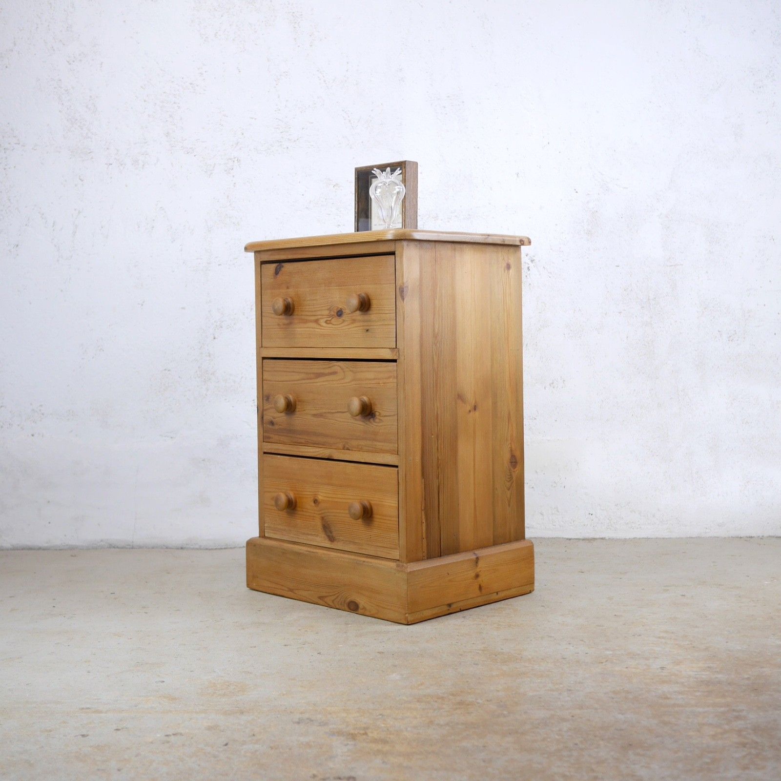 photo buy Pair Vintage Stripped Pine Bedside Tables Drawers #103293