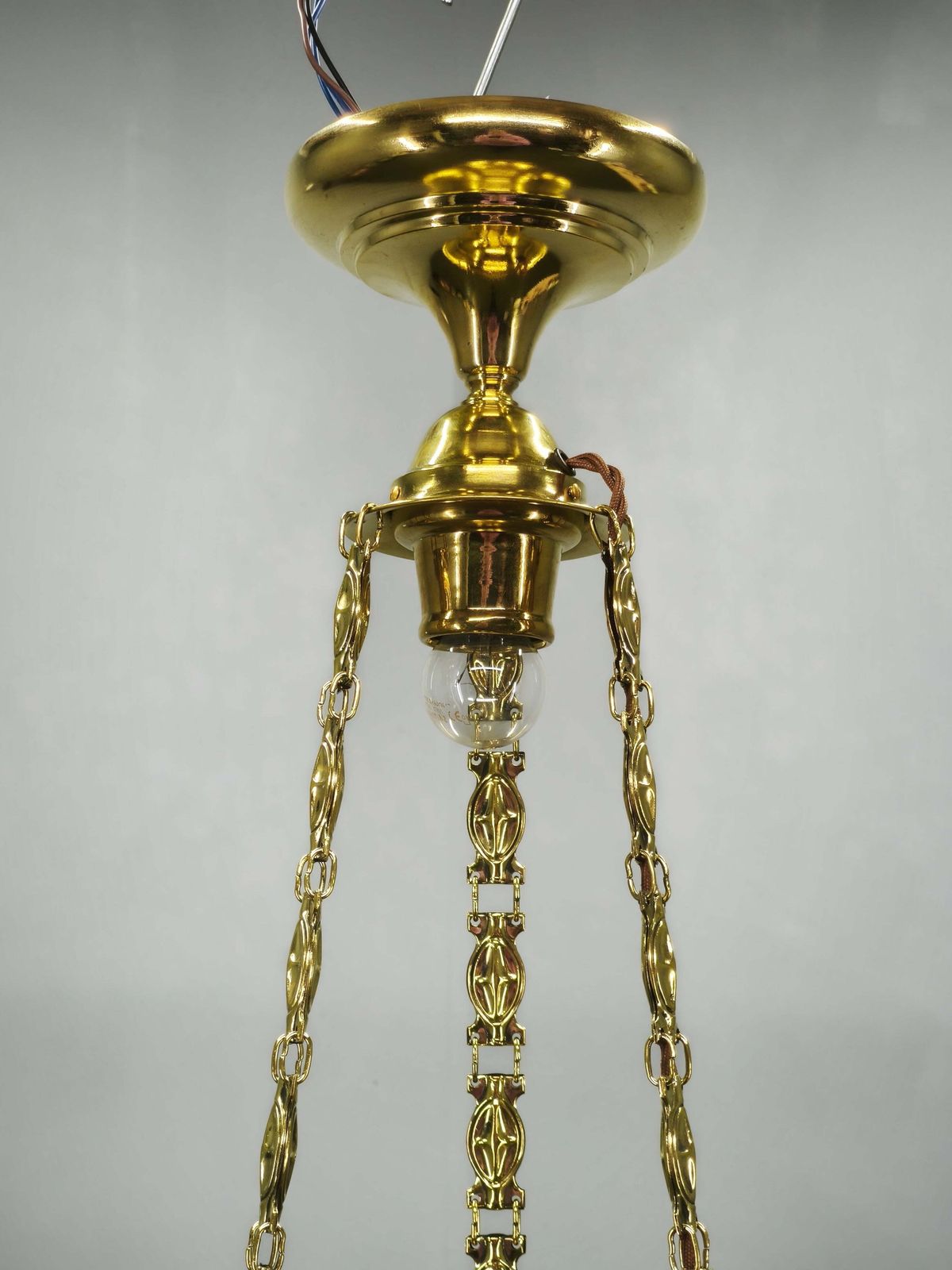 Art Nouveau Messing en Opaalglaszen Secession Hanglamp, Tsjechoslowakije, jaren 1900 photo vinterior